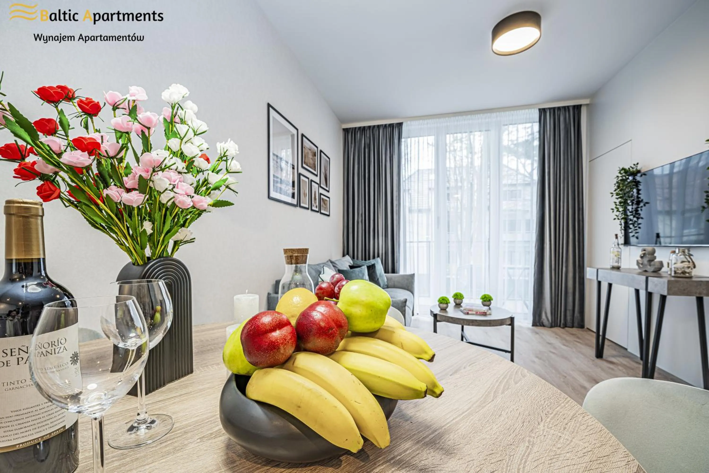 TV and multimedia in Seaside Garden Apartments & Wellness by Baltic Apartments