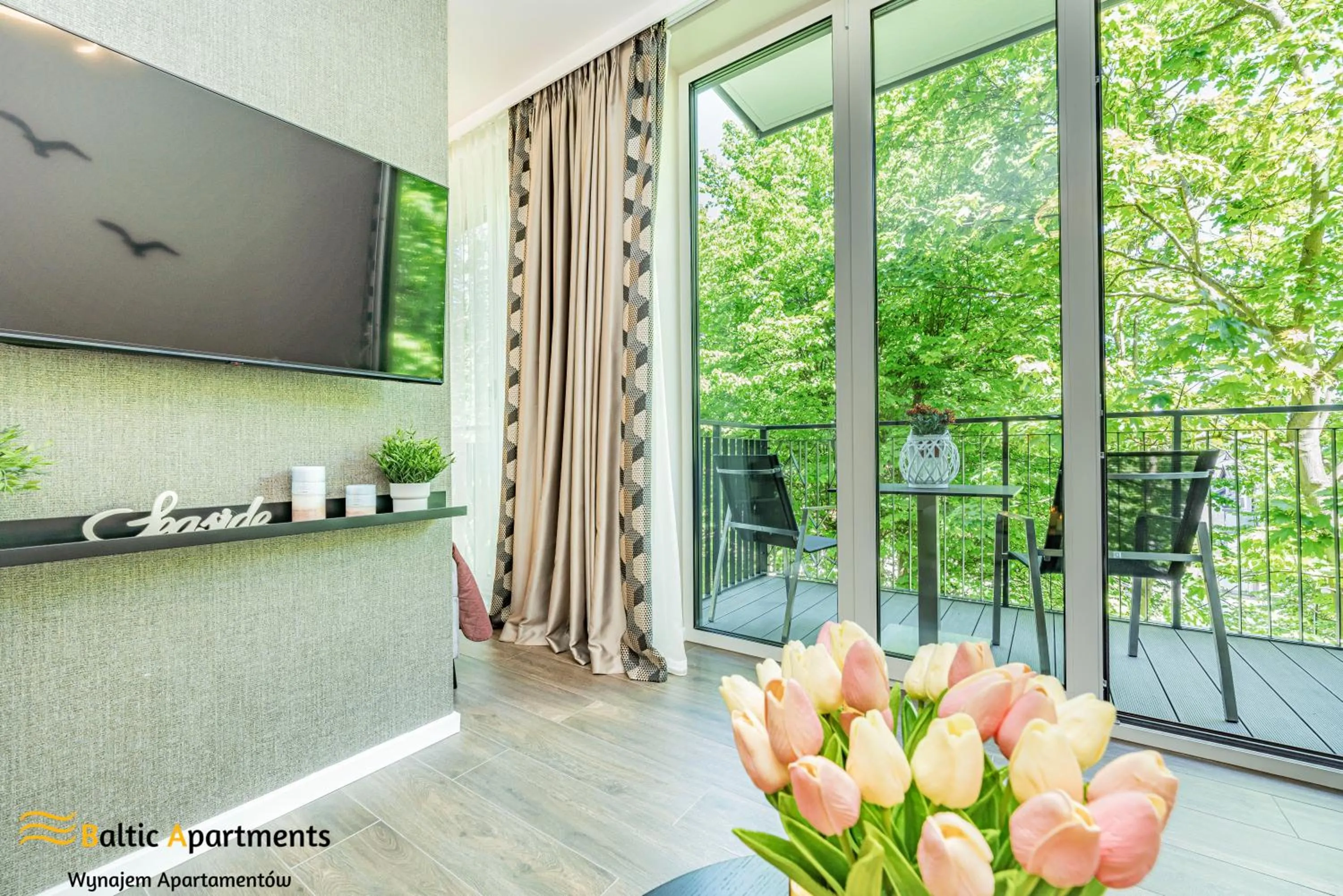 TV and multimedia in Seaside Garden Apartments & Wellness by Baltic Apartments