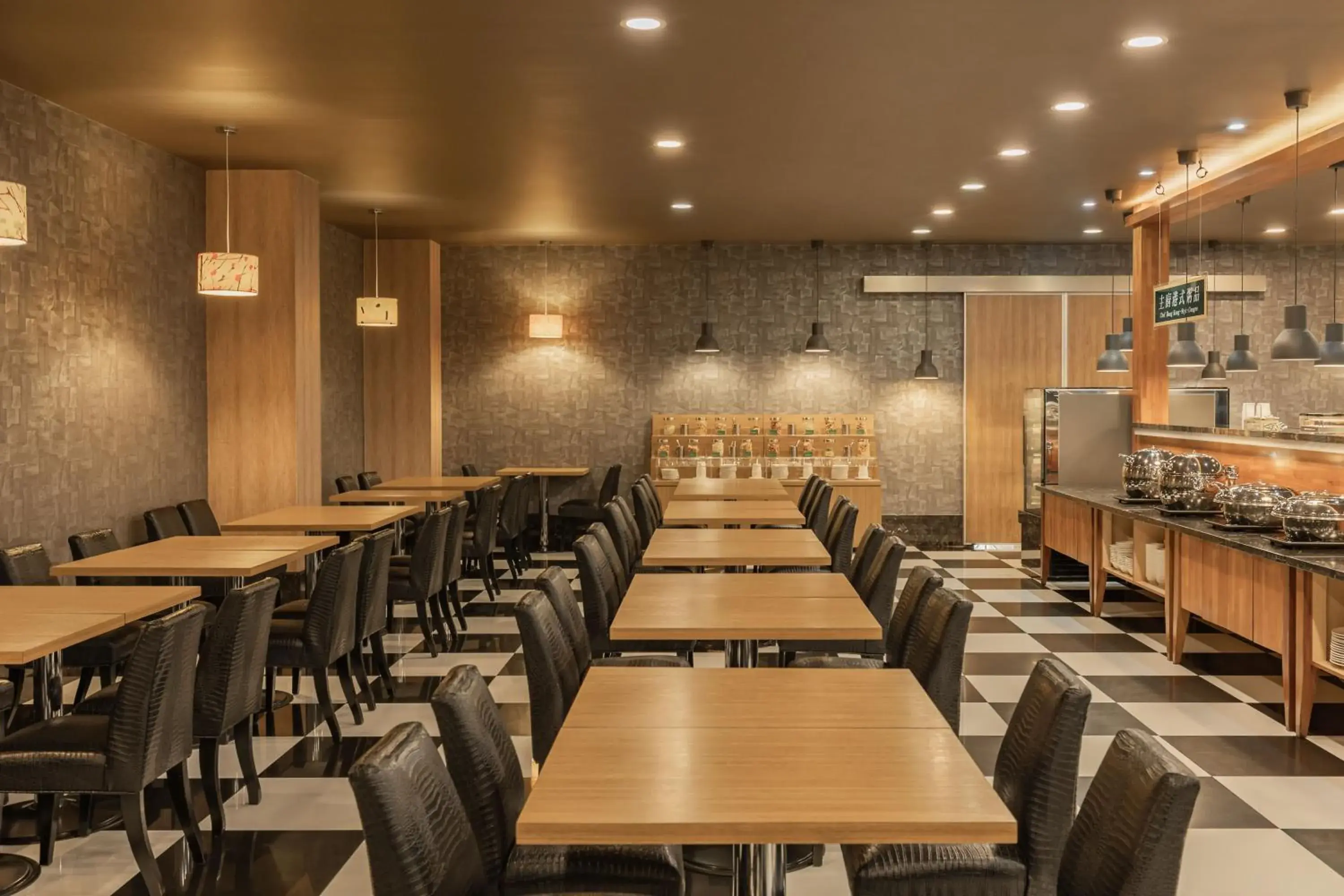 Restaurant/places to eat in Kindness Hotel - Chihkan Tower Branch Restaurant/places to eat in Kindness Hotel - Chihkan Tower Branch