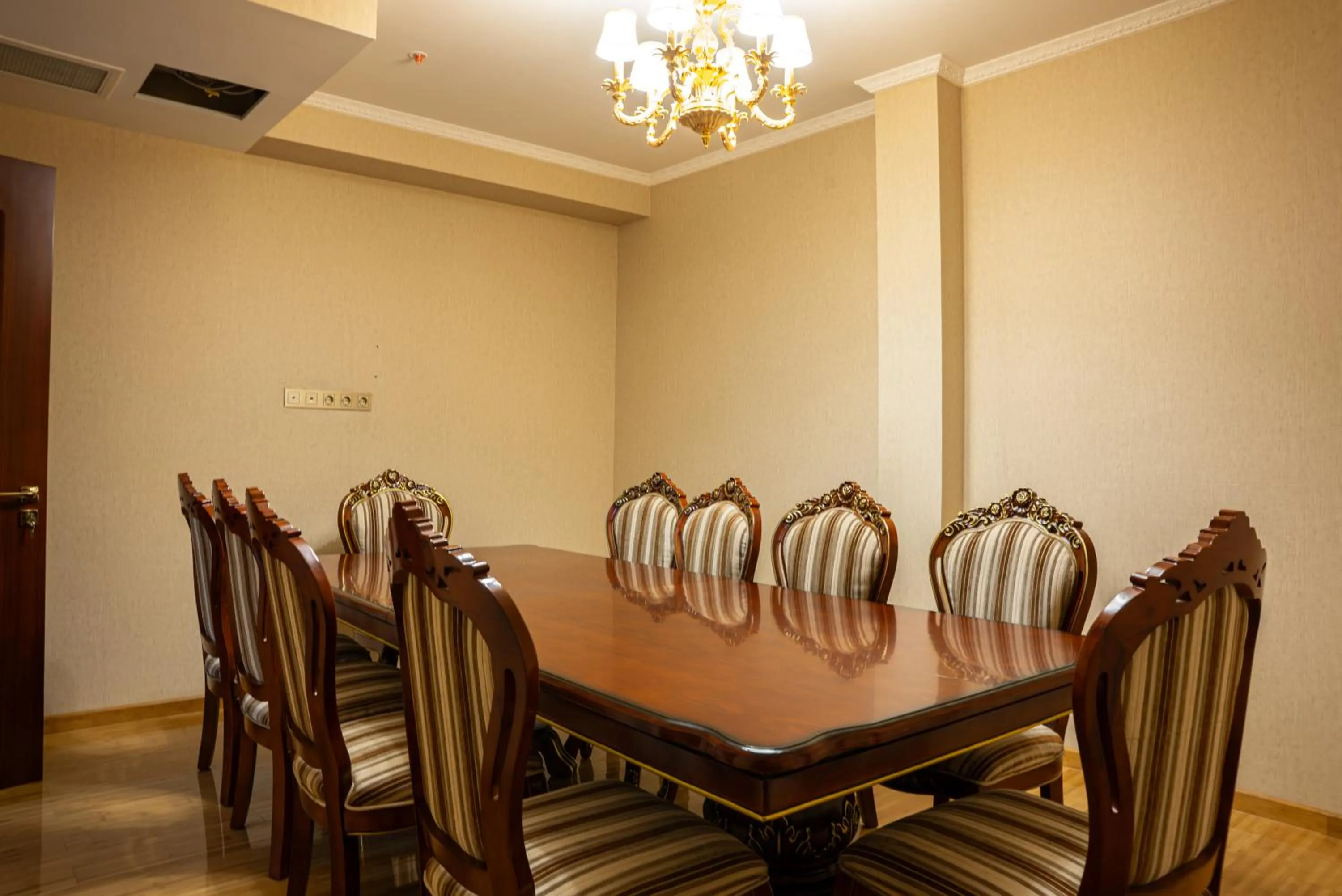 Panorama Lisi Grand Hotel