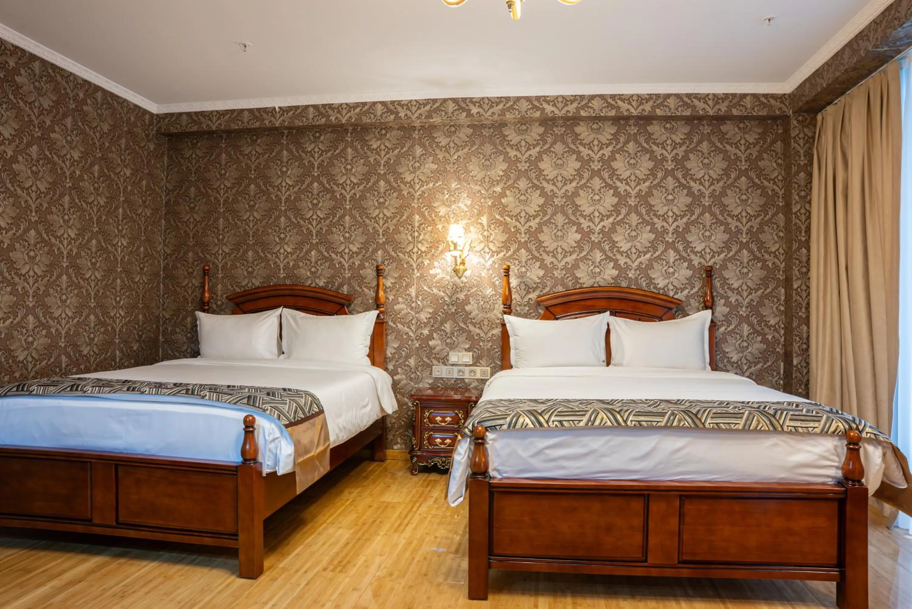 Bed in Panorama Lisi Grand Hotel