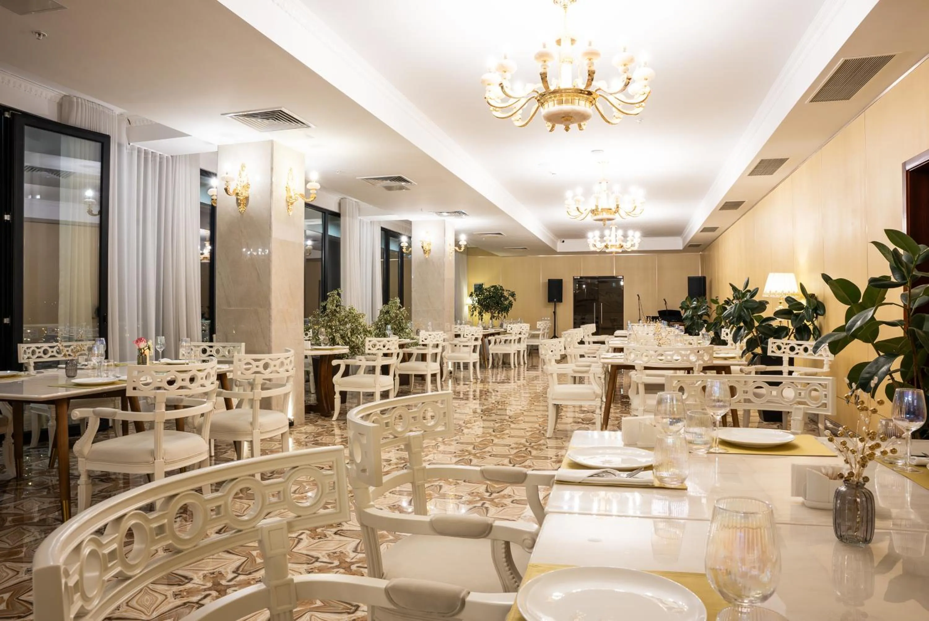 Restaurant/places to eat in Panorama Lisi Grand Hotel