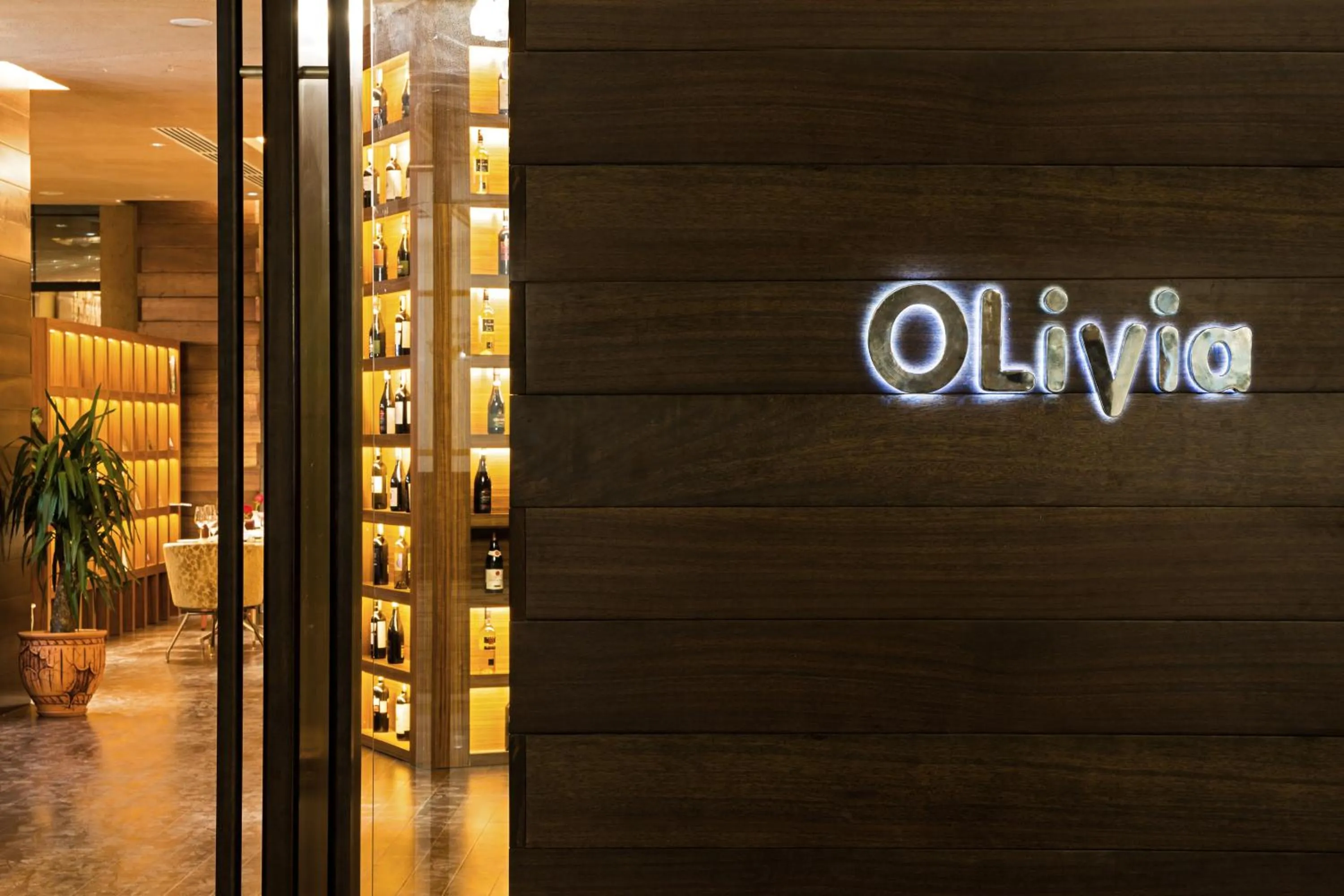 Restaurant/places to eat in Rixos Khadisha Shymkent