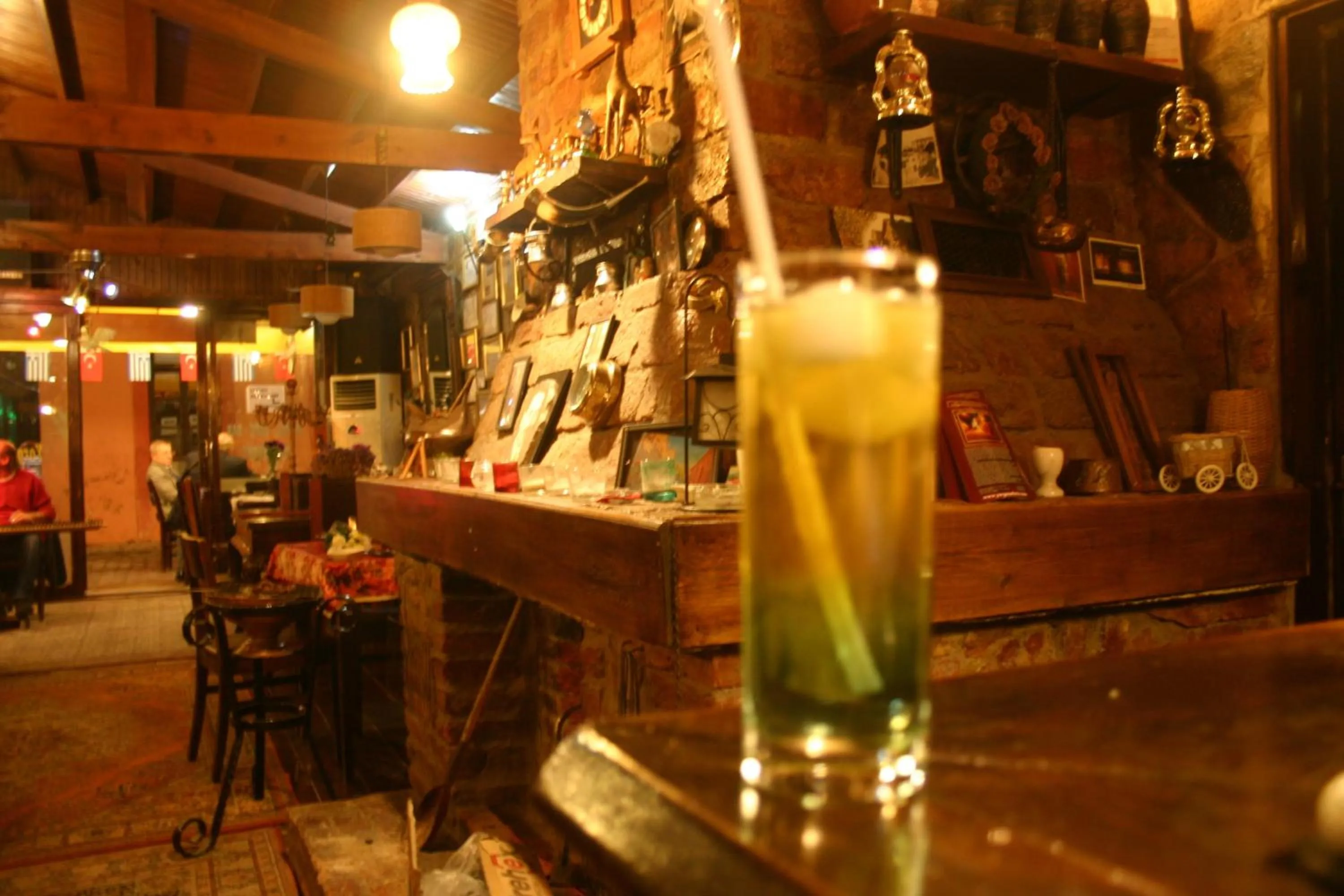 Drinks in Otel Yorgo Seferis