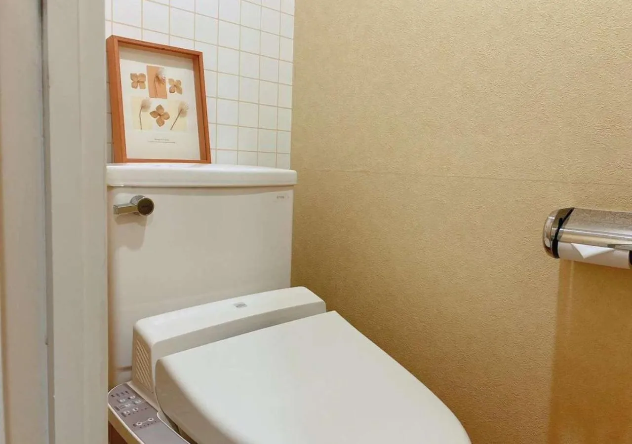 Toilet in Business Inn Norte