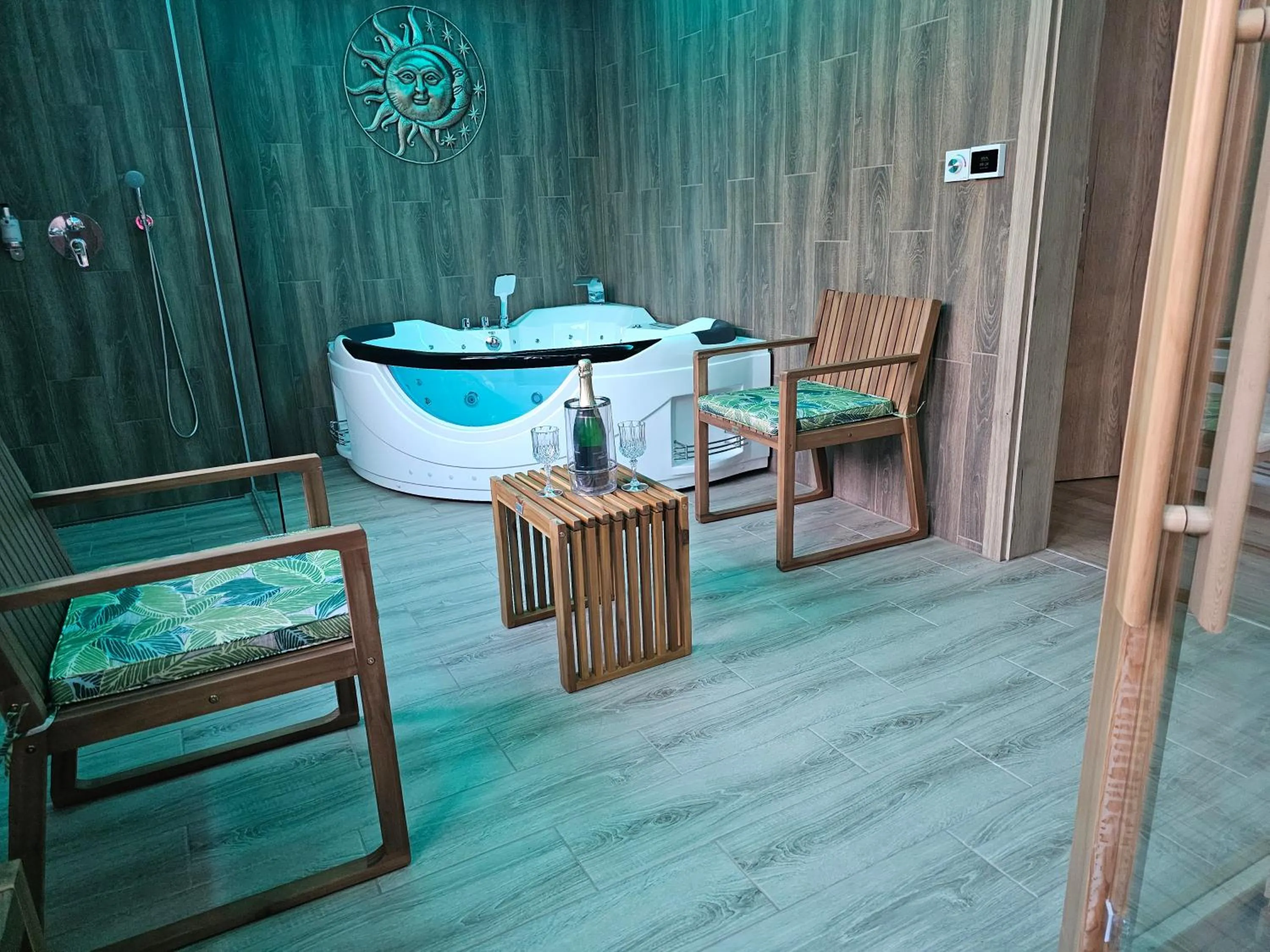 Hot Tub in Hotel Gól Prostějov