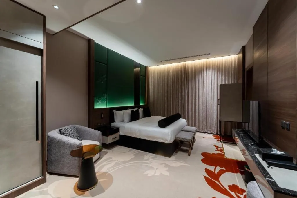 Bed in Lilac Park Hotel