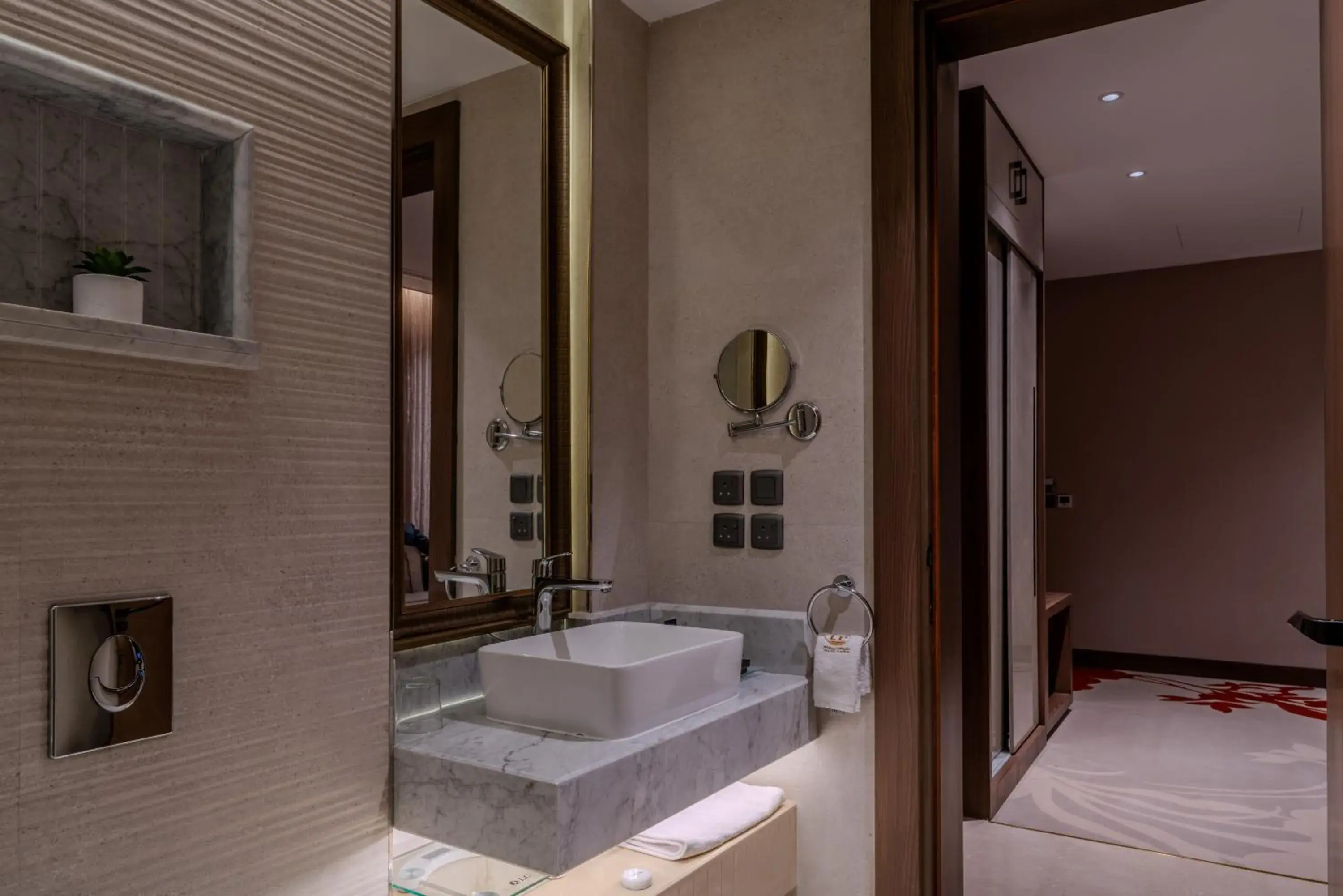 Standard Double Room in Lilac Park Hotel Standard Double Room in Lilac Park Hotel