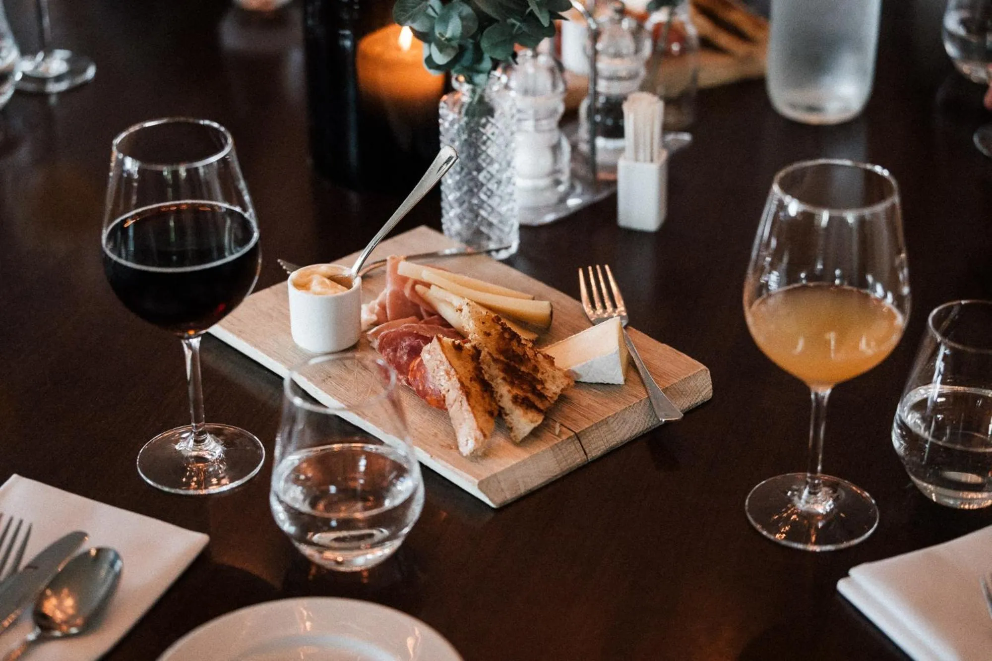 Restaurant/places to eat in Quality Hotel Ulstein