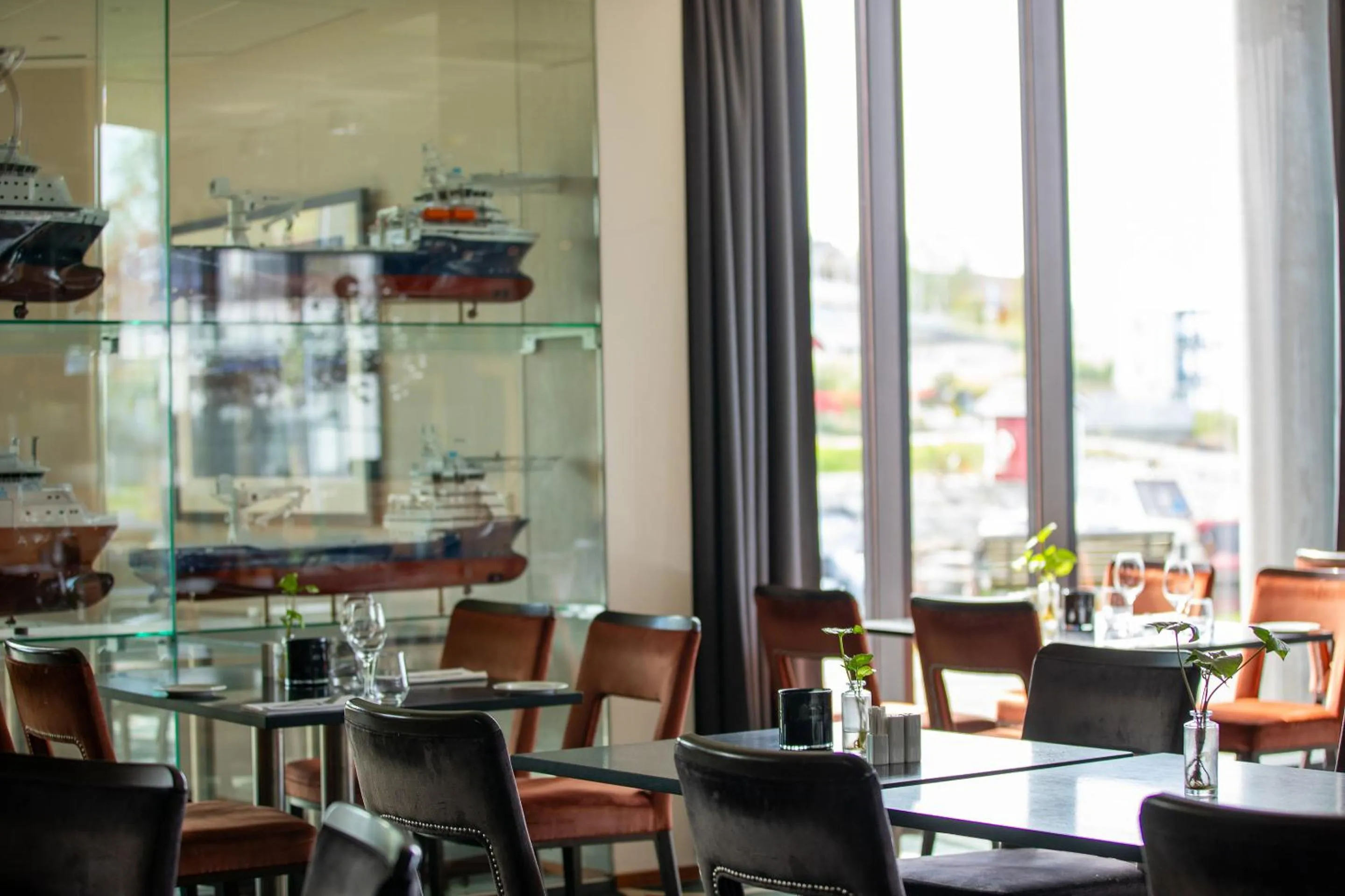 Restaurant/places to eat in Quality Hotel Ulstein