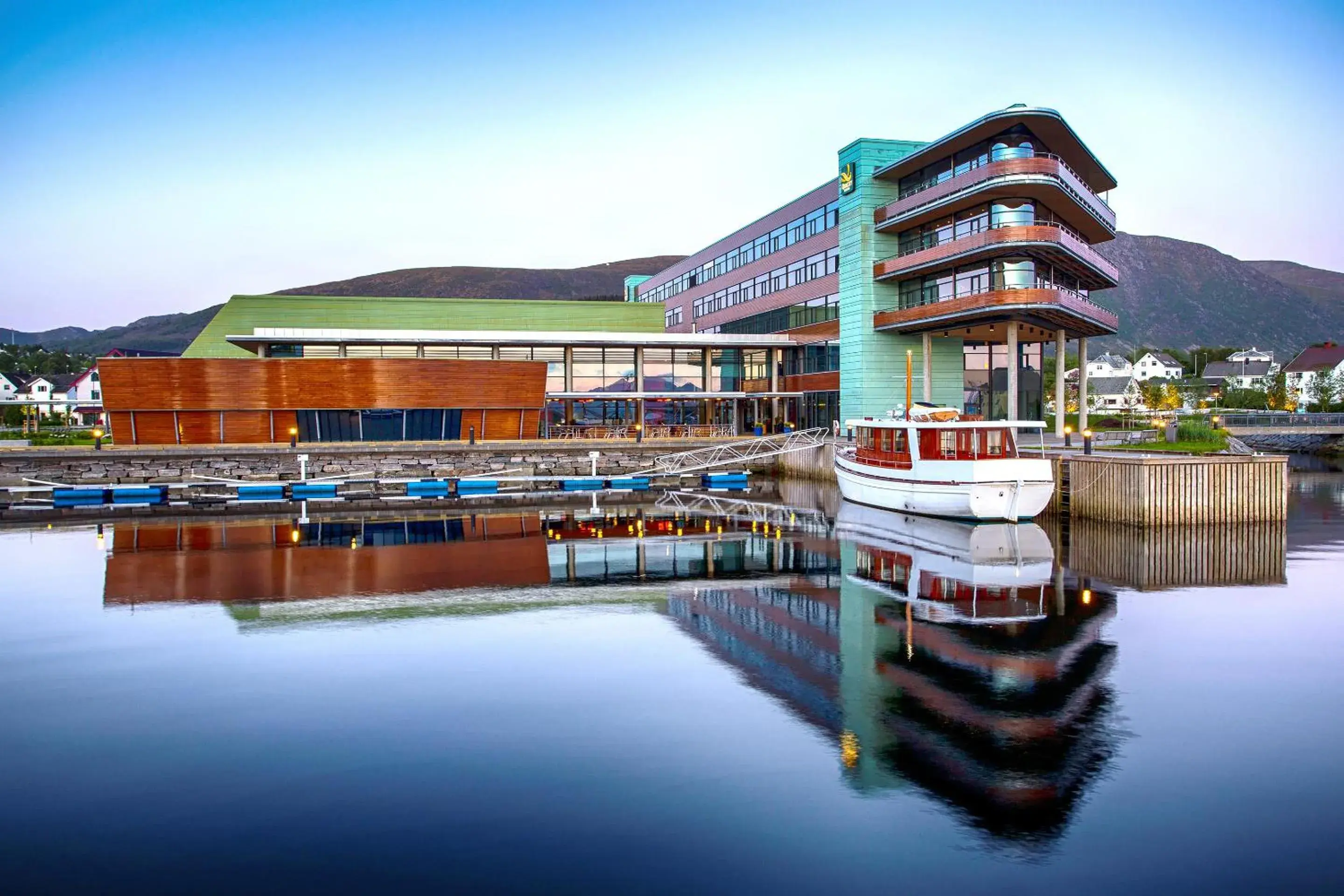 Property building in Quality Hotel Ulstein Property building in Quality Hotel Ulstein