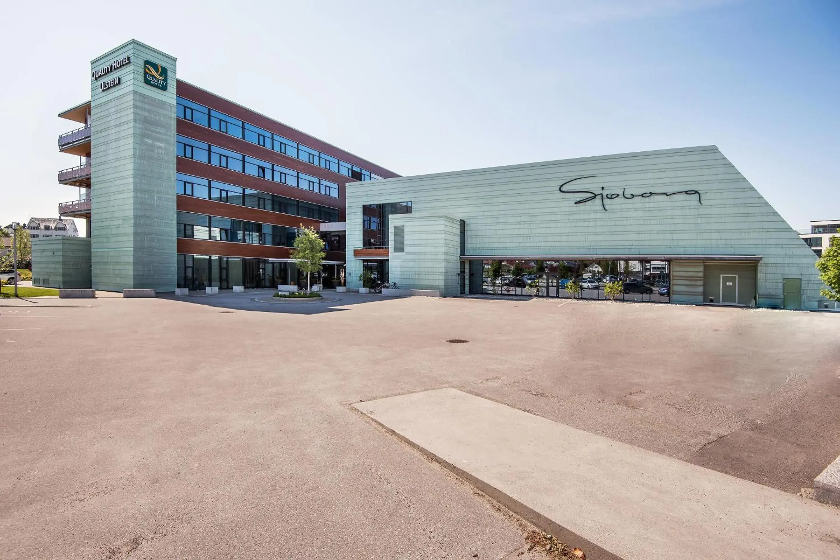 Property building in Quality Hotel Ulstein Property building in Quality Hotel Ulstein