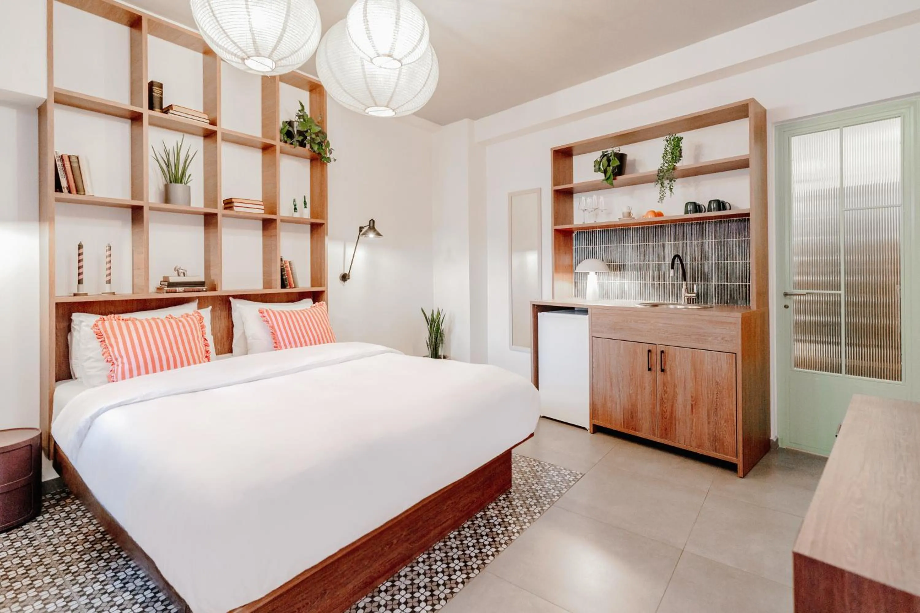 Bed in Next door Athens