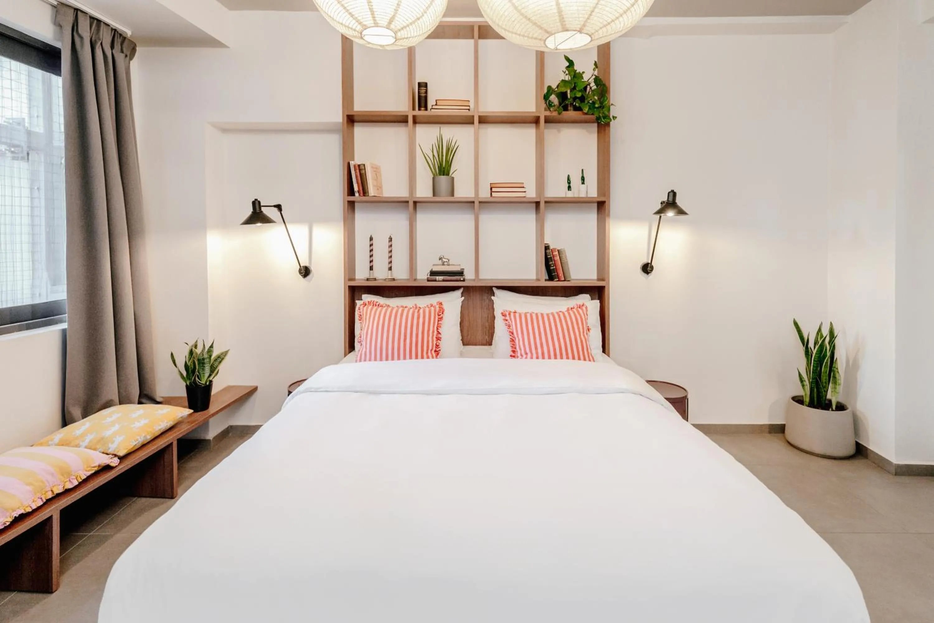 Bed in Next door Athens