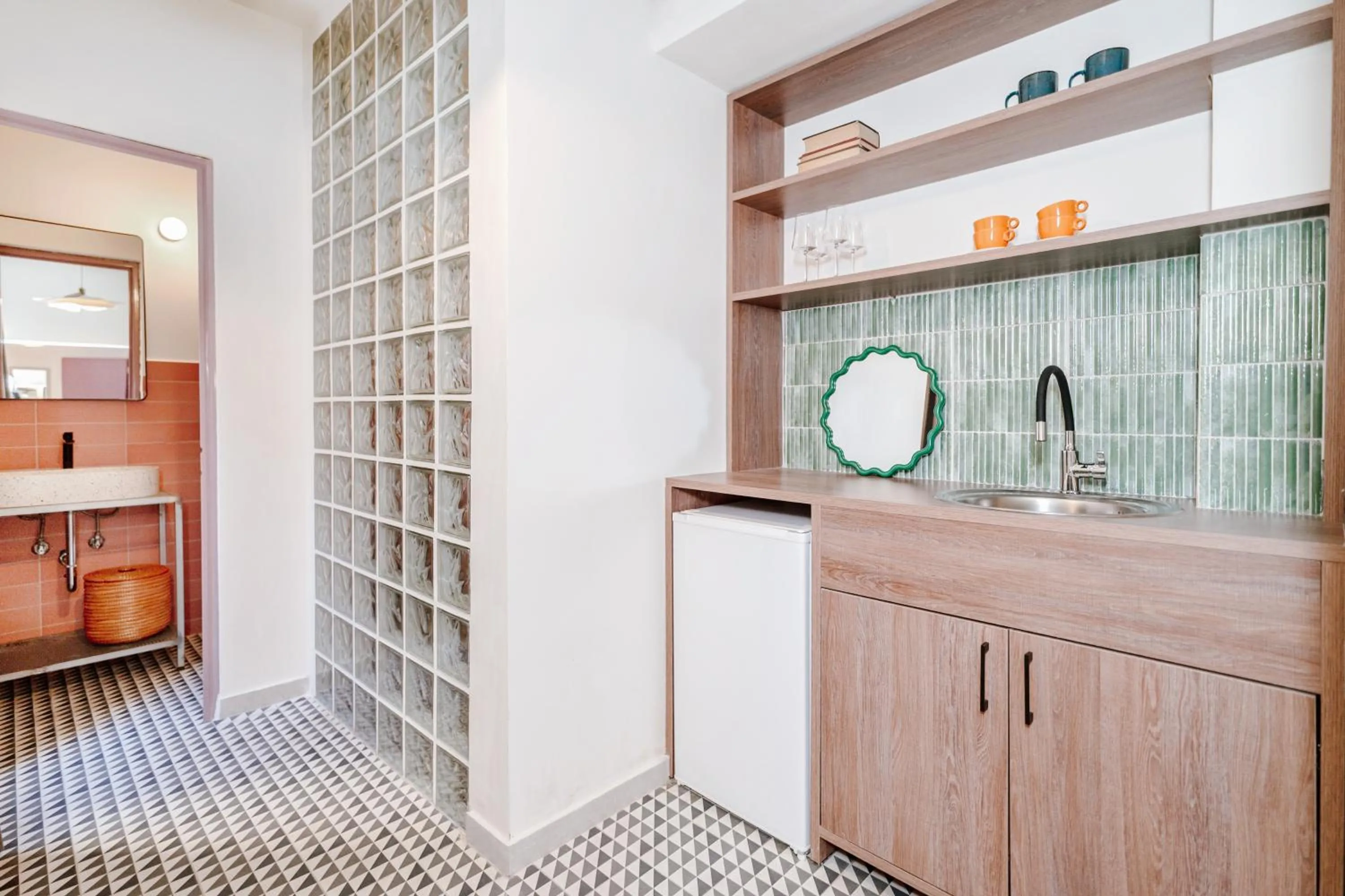 Kitchen or kitchenette in Next door Athens