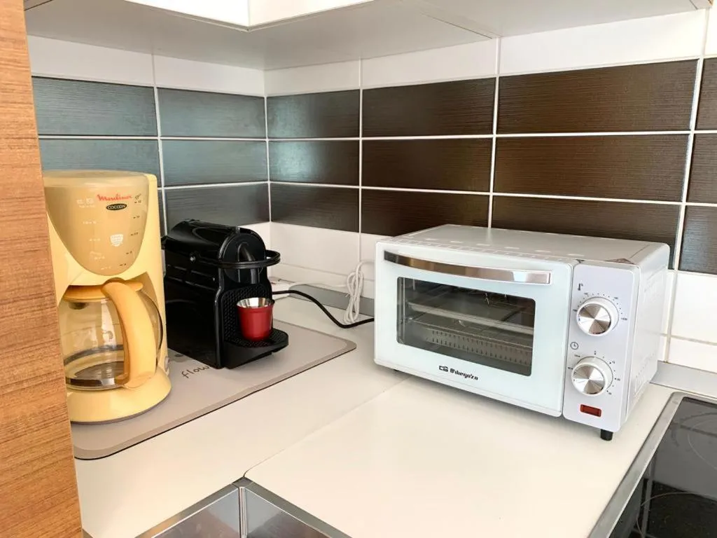 Coffee/tea facilities in Aurelia House Garden