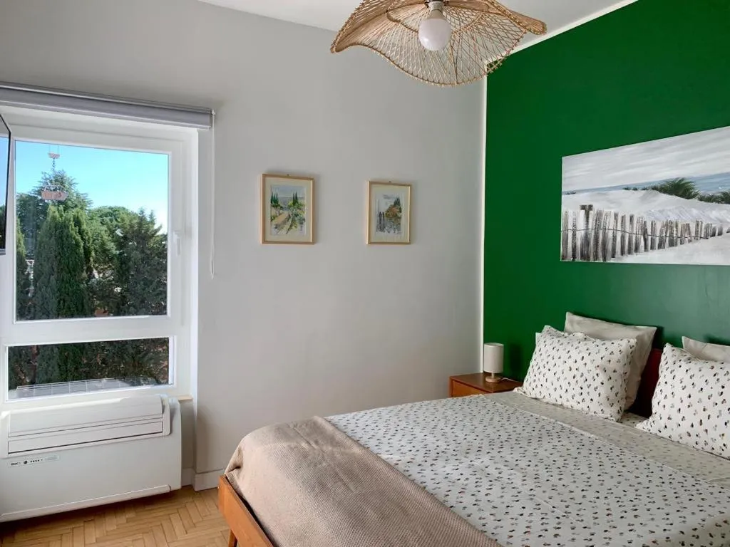 Spring, Bed in Aurelia House Garden