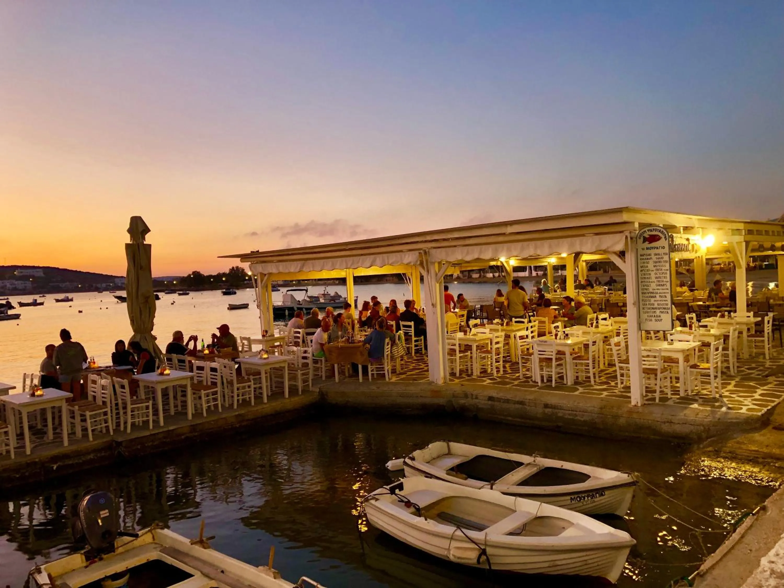 Restaurant/places to eat in Paros Afrodite Luxury Villas