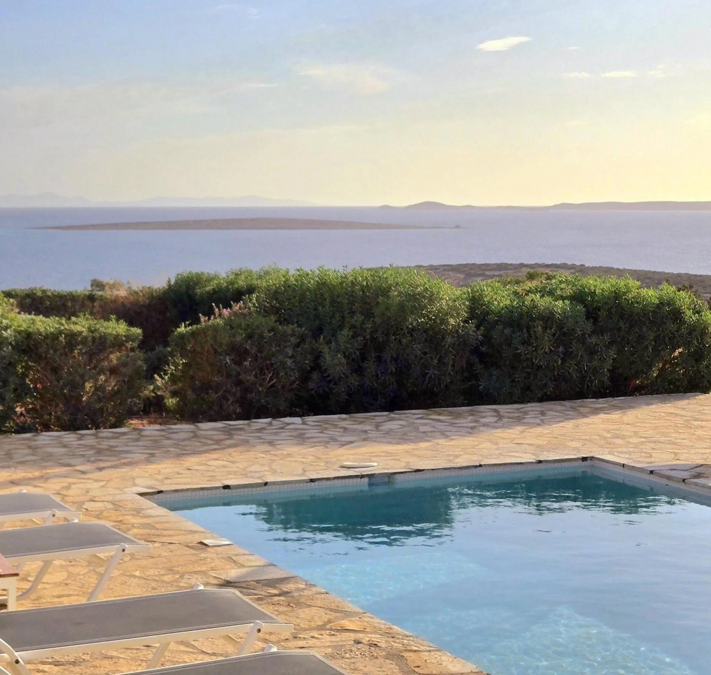 Swimming pool in Paros Afrodite Luxury Villas