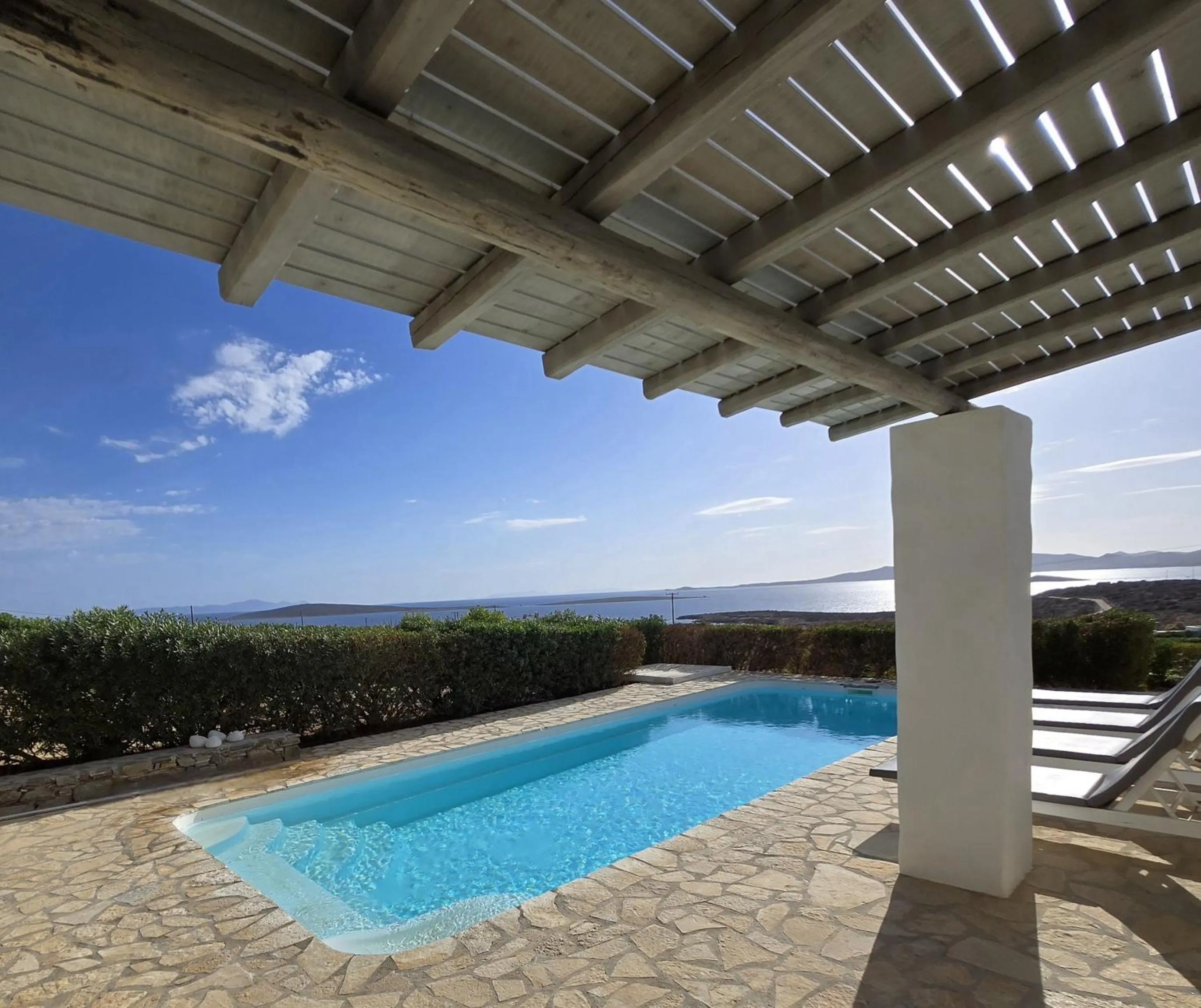 Swimming pool in Paros Afrodite Luxury Villas