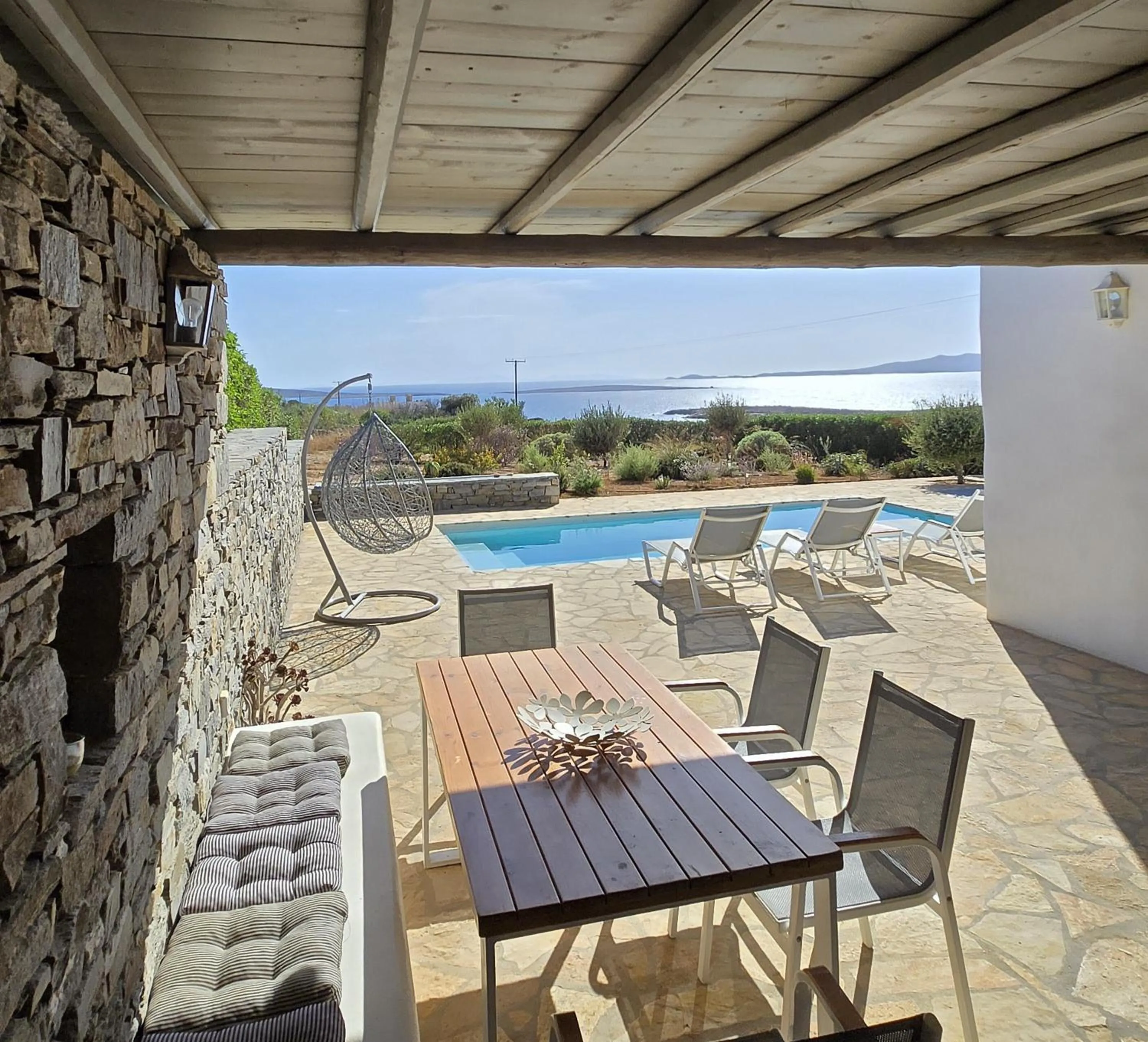 Swimming pool in Paros Afrodite Luxury Villas