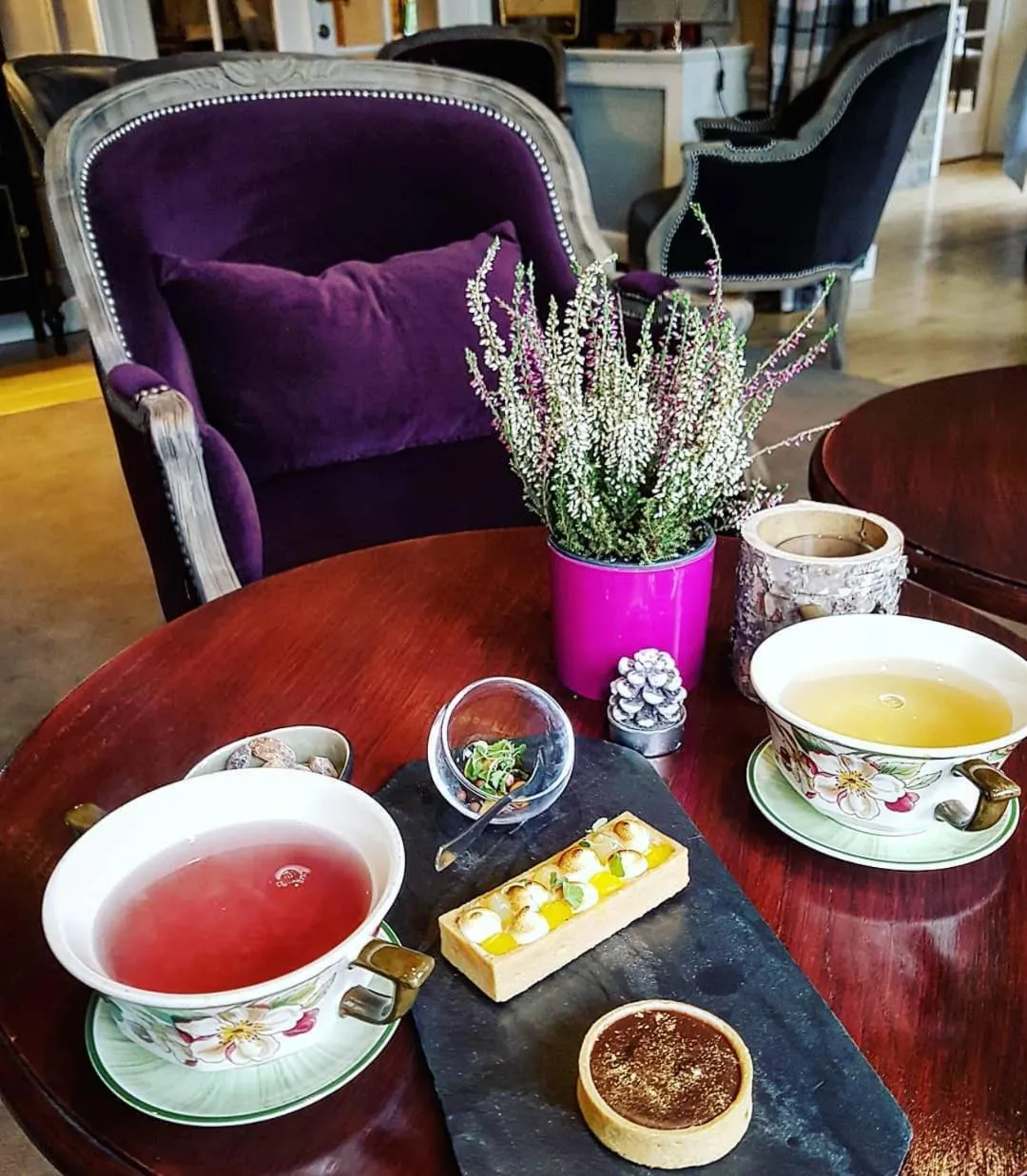 Communal lounge/ TV room in Lafarques