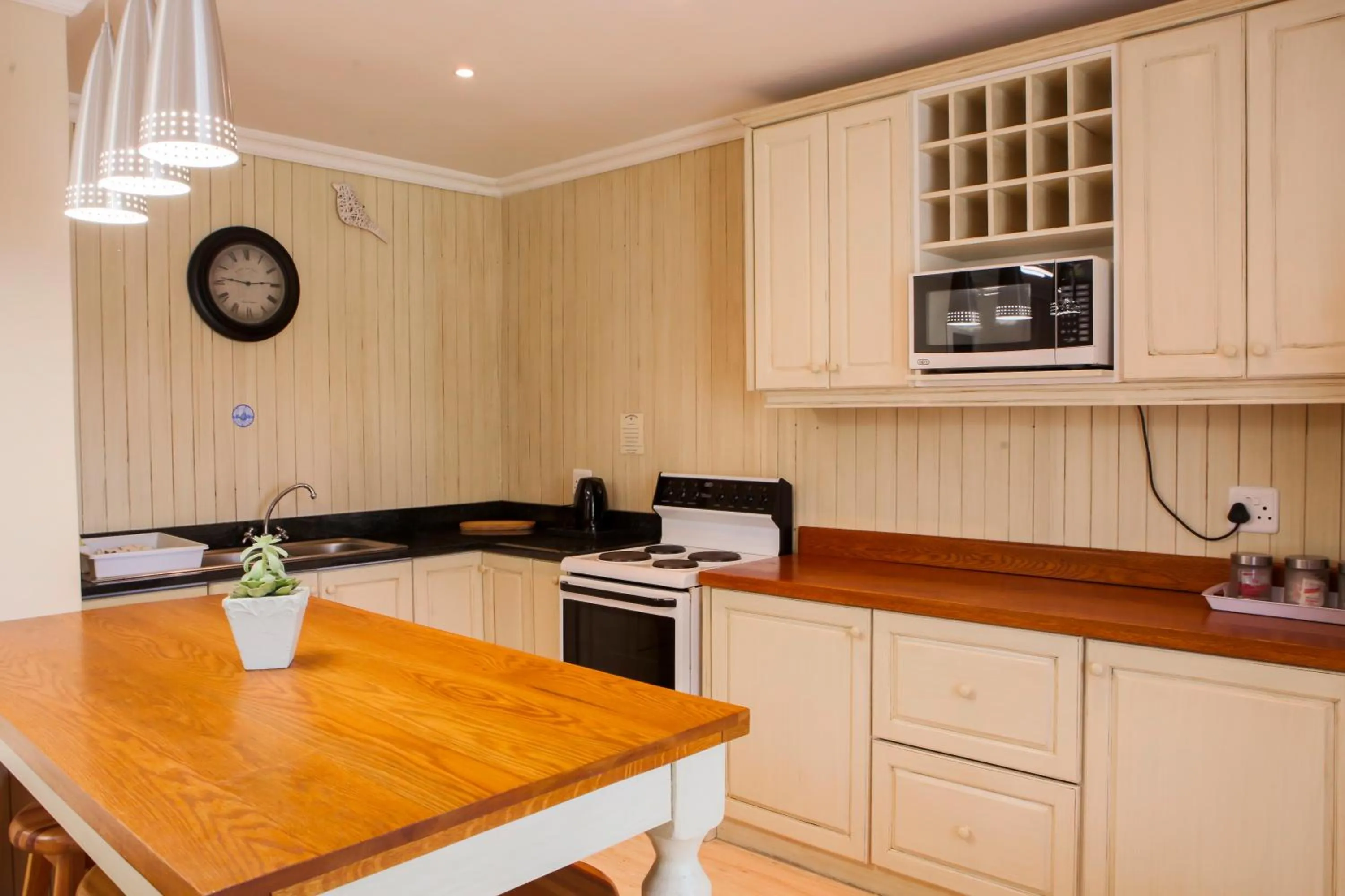 Kitchen or kitchenette in Skilpadvlei Wine Farm