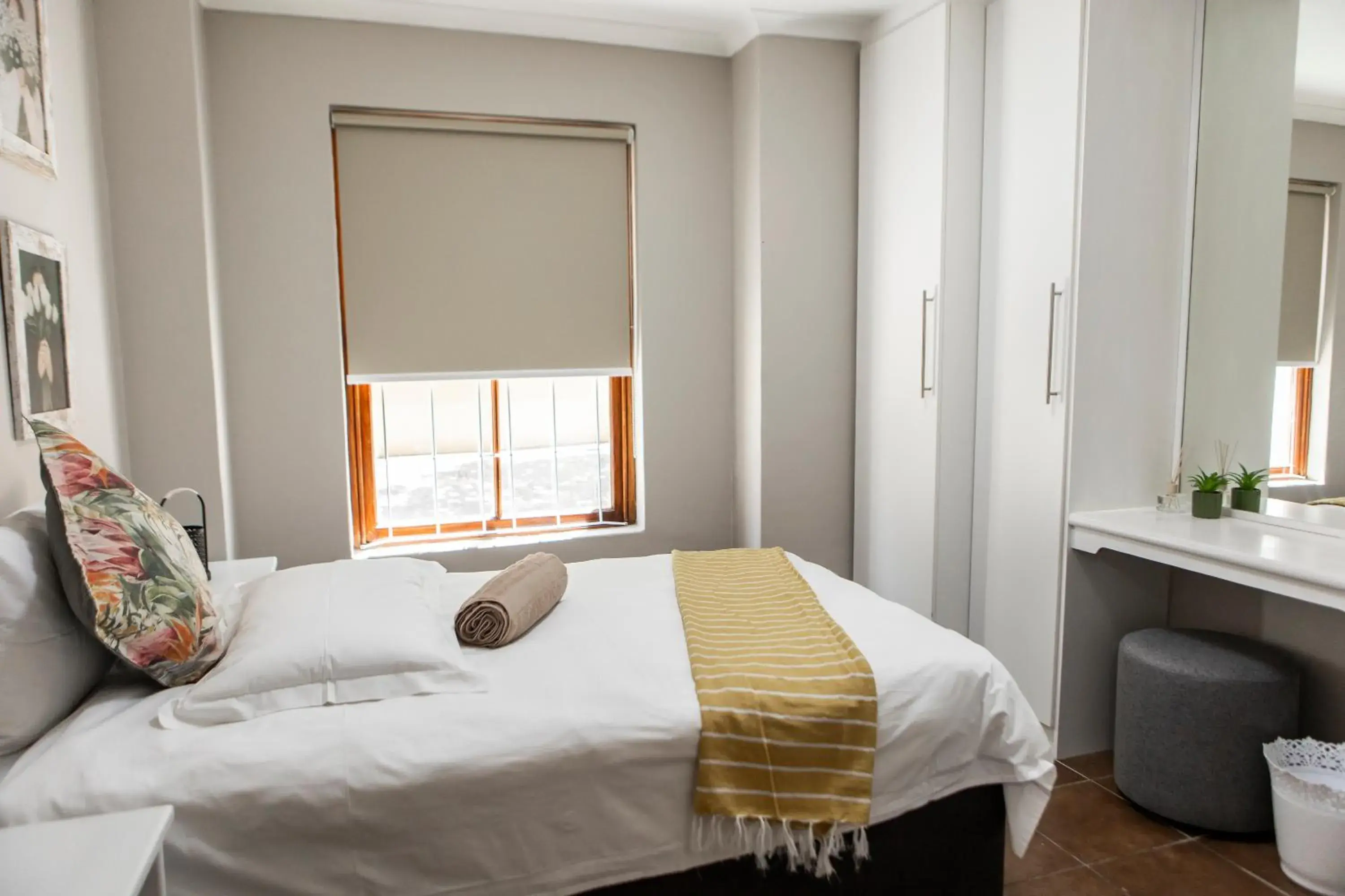 Two-Bedroom Standard Apartment in Skilpadvlei Wine Farm Two-Bedroom Standard Apartment in Skilpadvlei Wine Farm