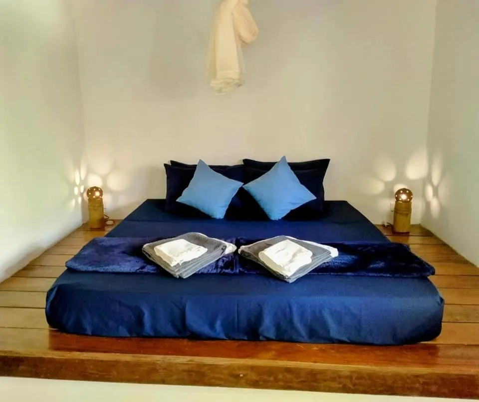 Bedroom, Bed in Rainbow Lodge