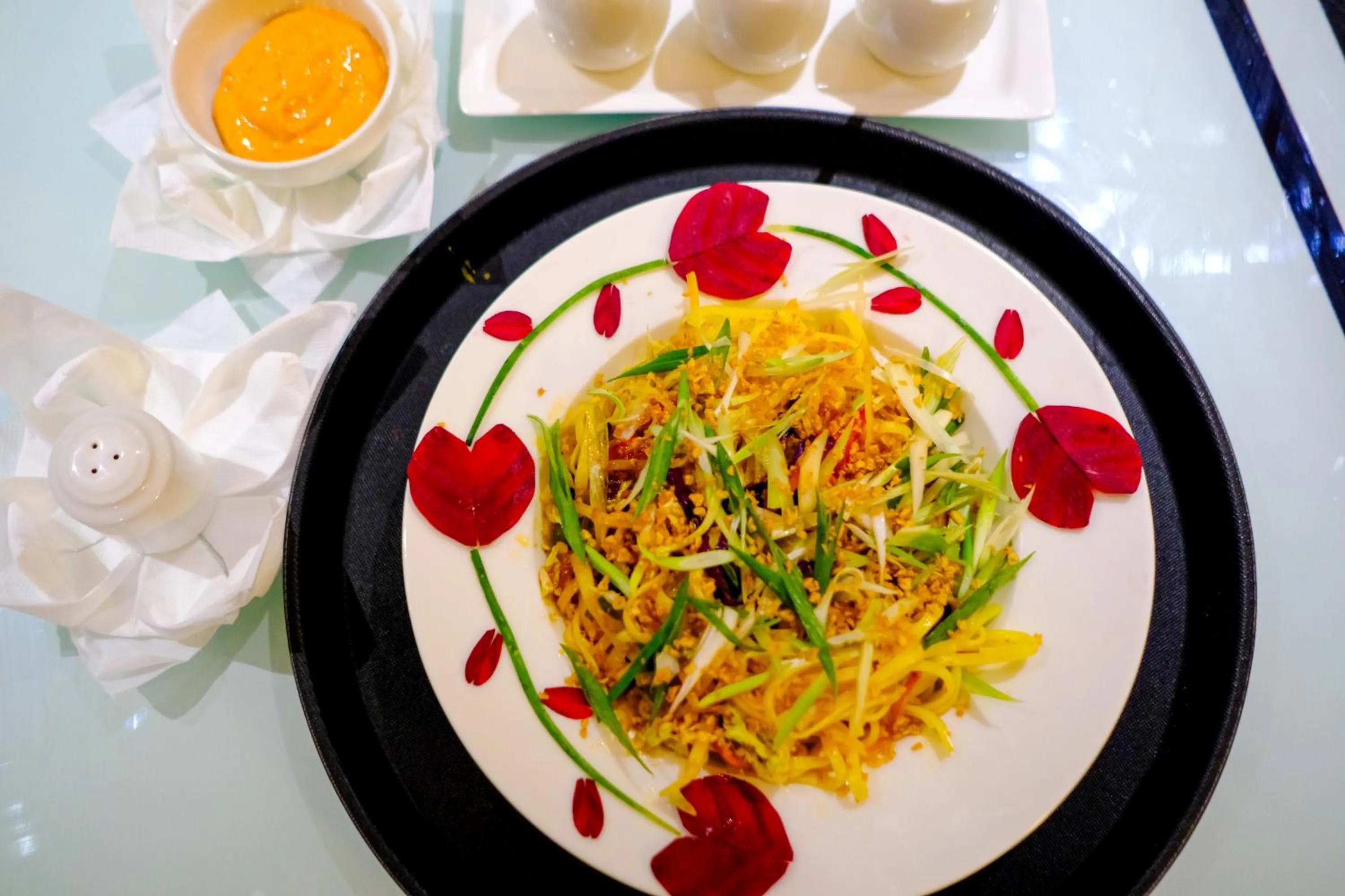 Restaurant/places to eat in Finn's Weaver Resort, Kaziranga