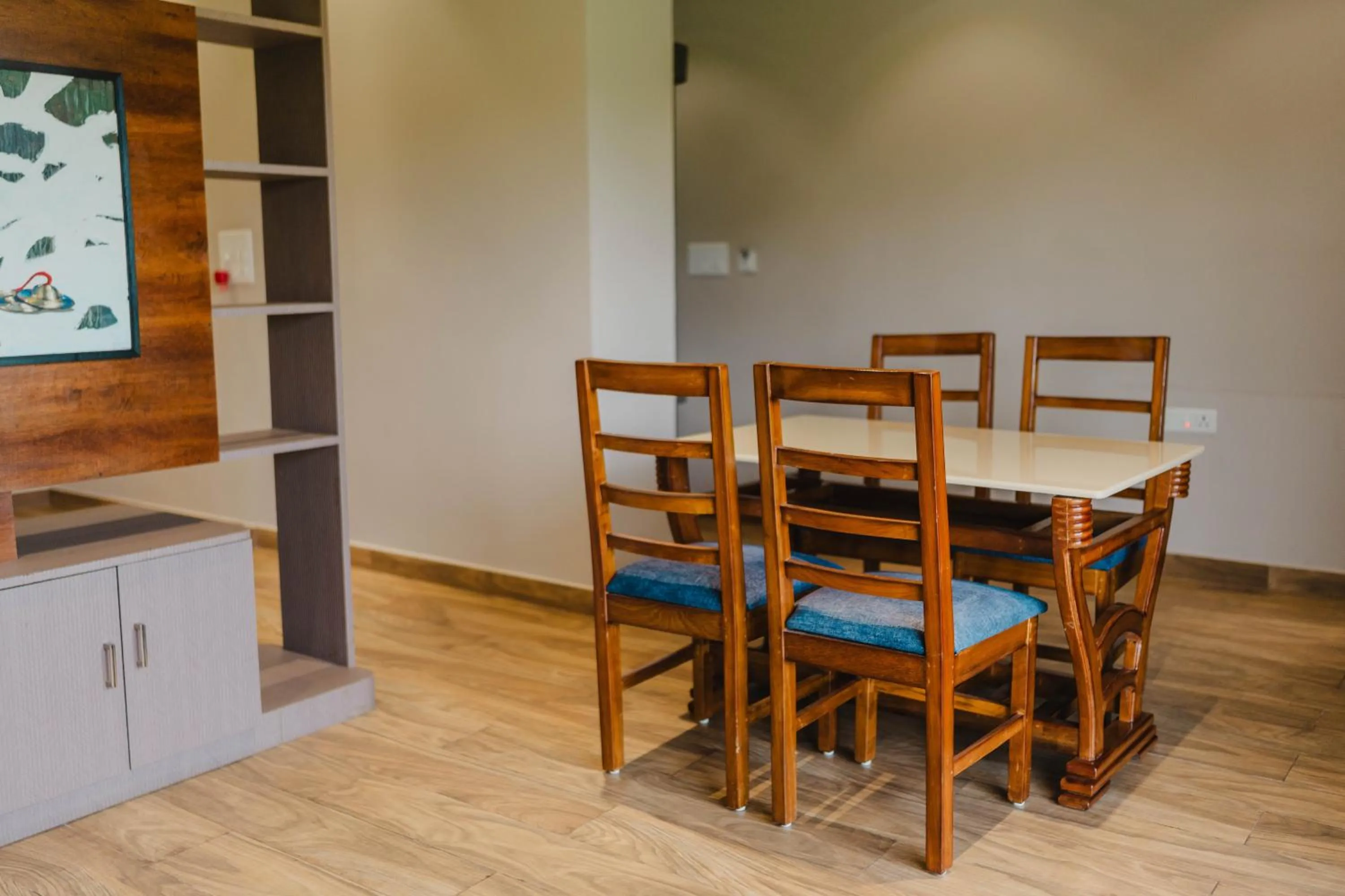 Seating area in Finn's Weaver Resort, Kaziranga