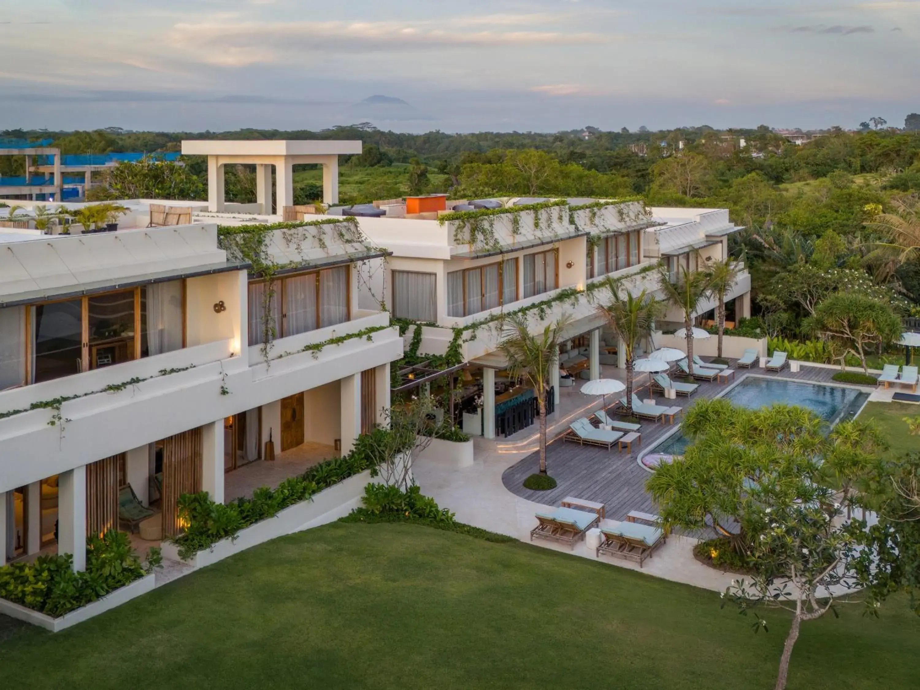 Property building in Oshom Bali at Nuanu Creative City Property building in Oshom Bali at Nuanu Creative City