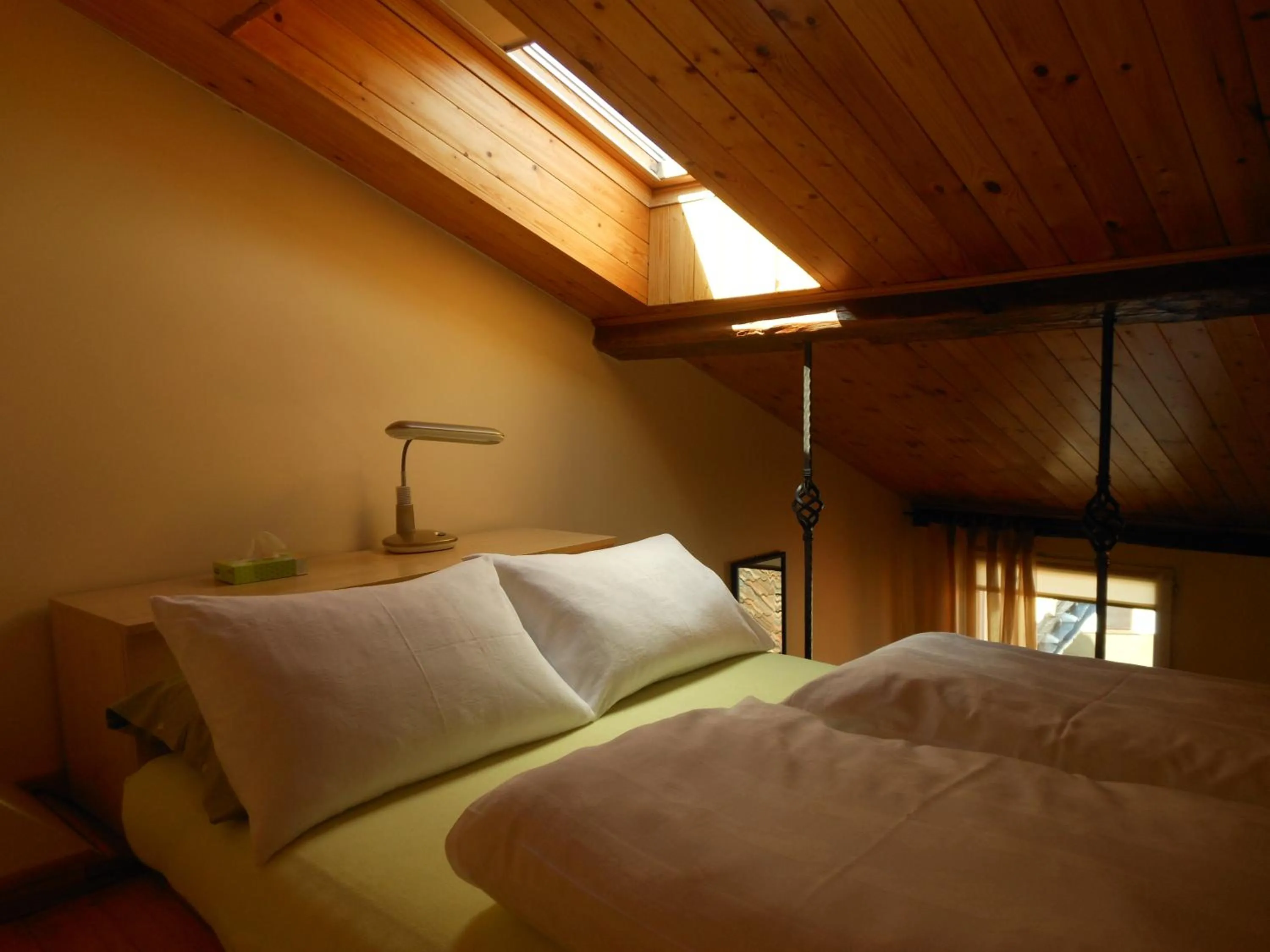 Decorative detail, Bed in Daukanto Apartments