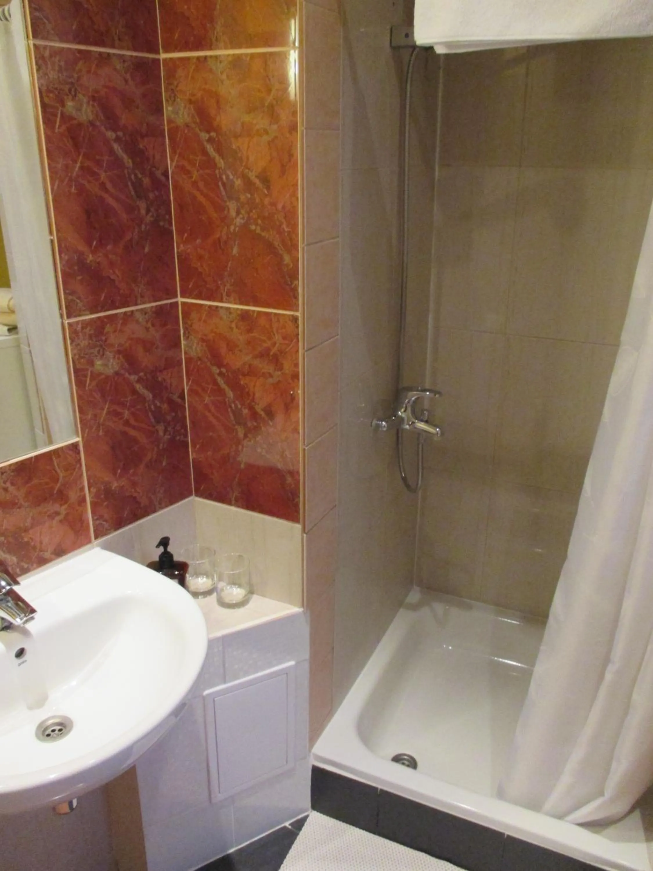Bathroom in Daukanto Apartments