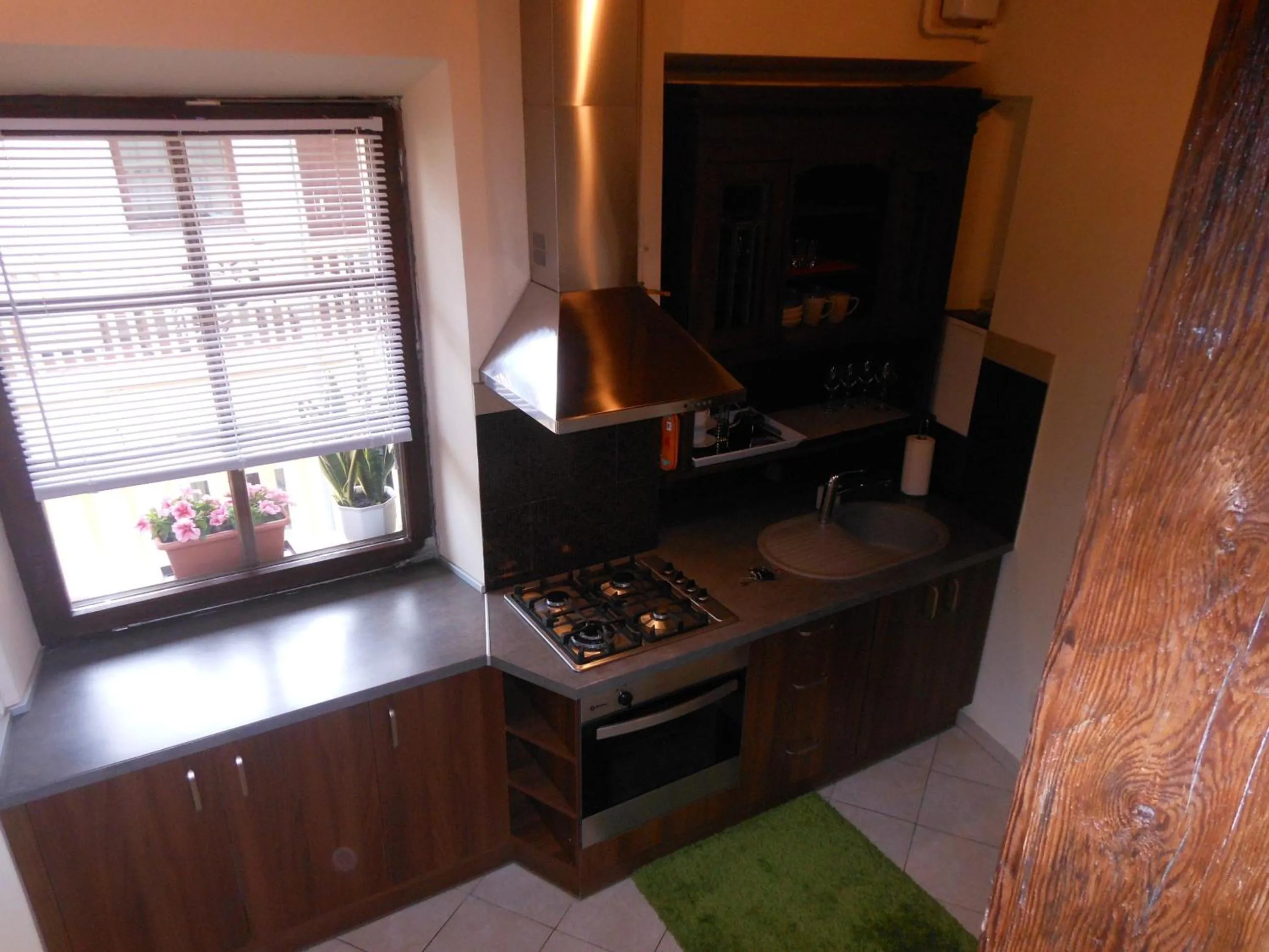 Kitchen or kitchenette in Daukanto Apartments