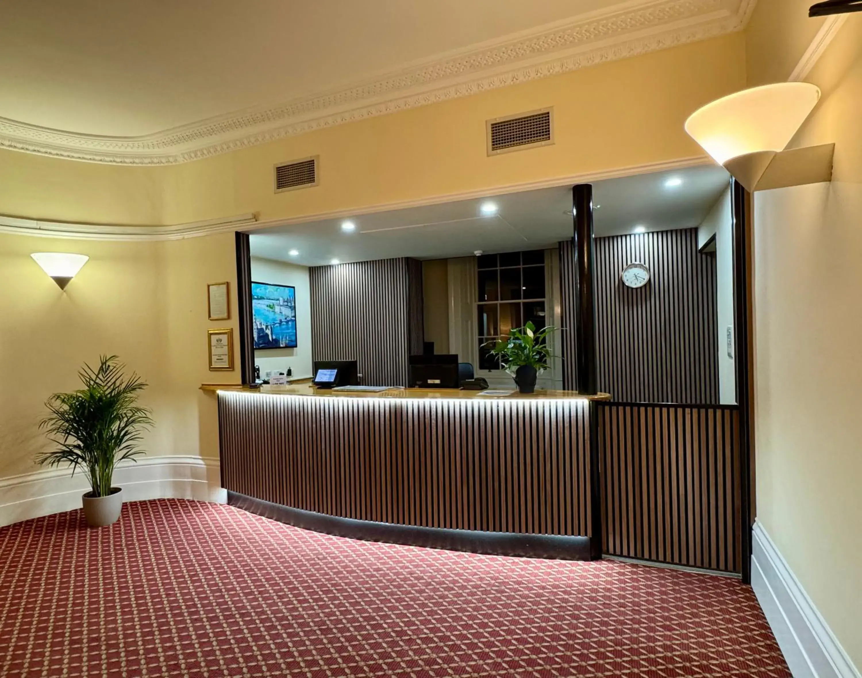 Lobby or reception in The Darlington Hyde Park Lobby or reception in The Darlington Hyde Park