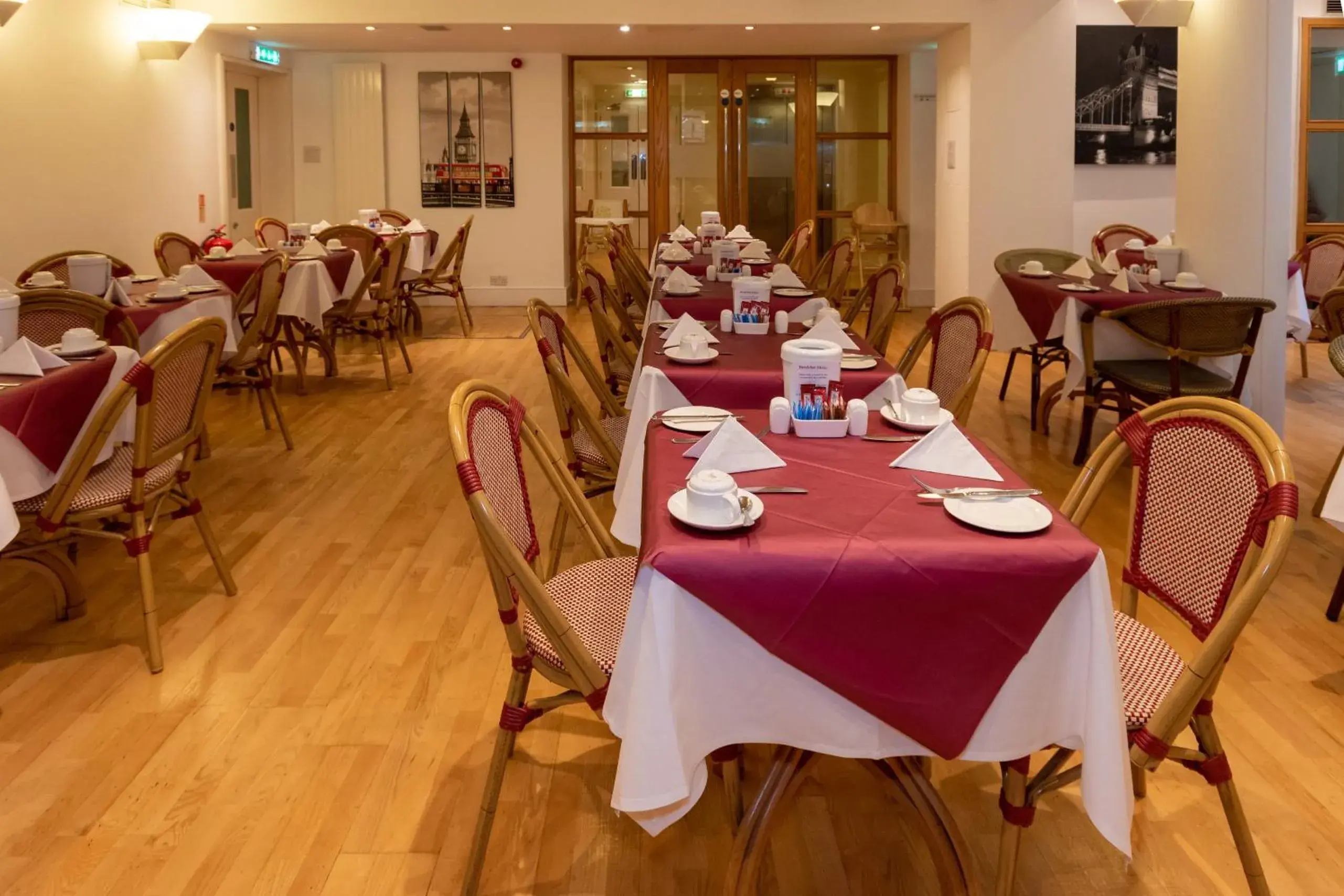 Restaurant/places to eat in The Darlington Hyde Park Restaurant/places to eat in The Darlington Hyde Park