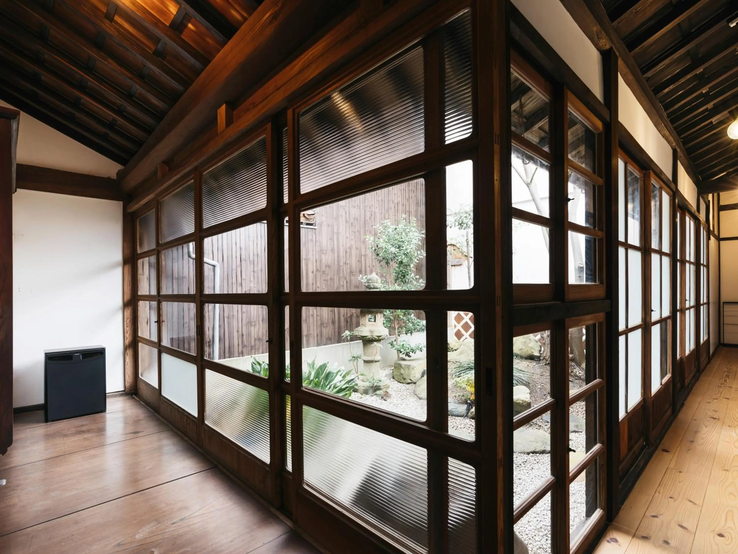 Photo of the whole room in RITA Izumo Sagiura