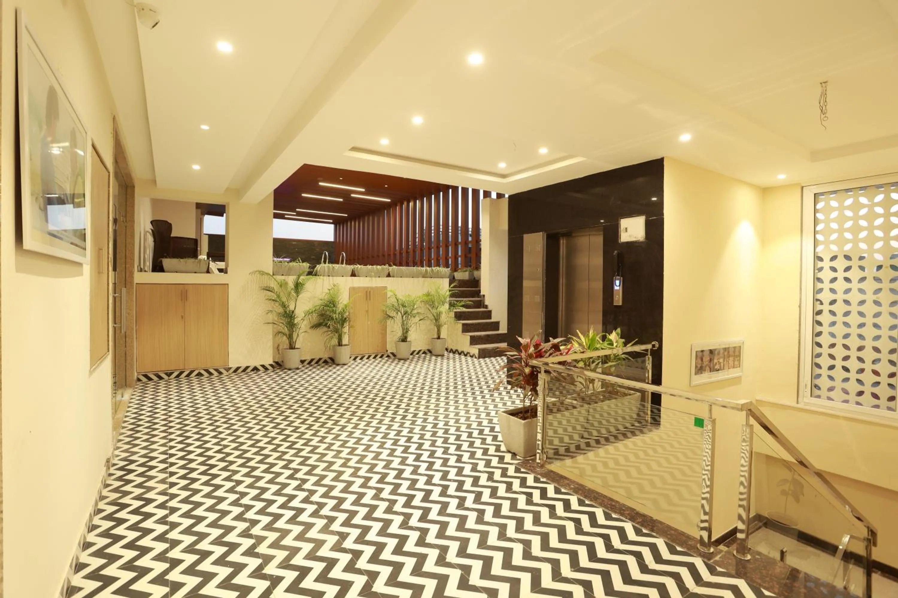 Hotel Taviral Regency