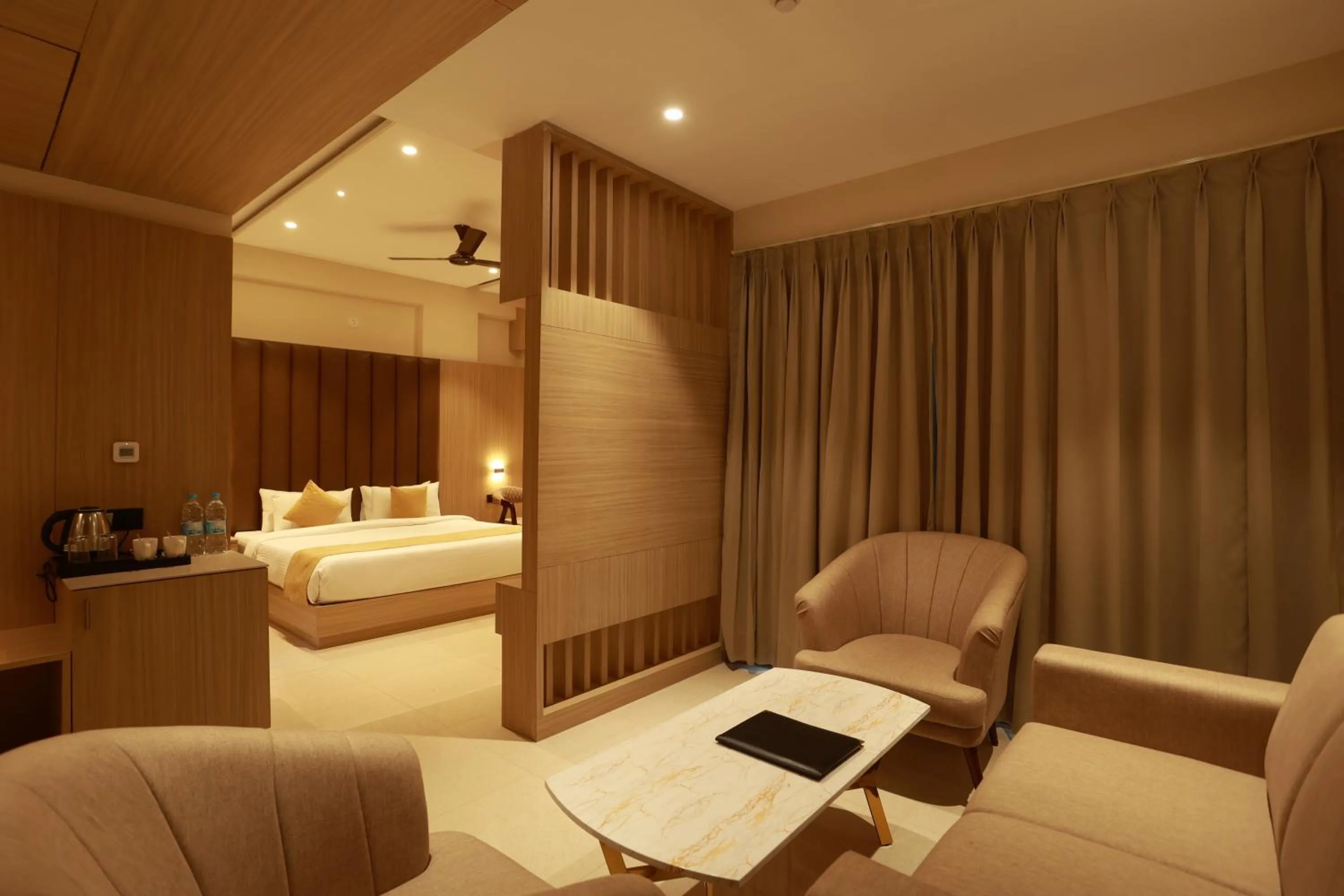 Hotel Taviral Regency