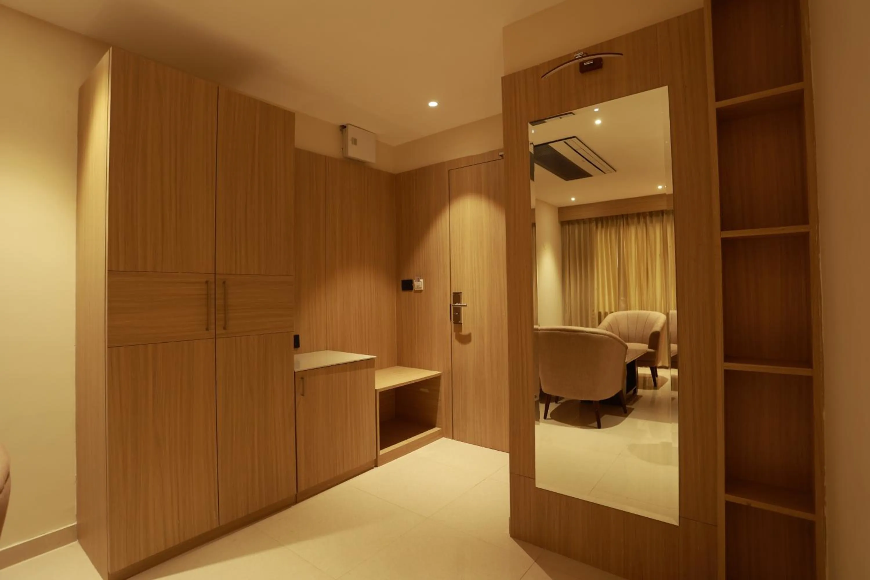 Hotel Taviral Regency