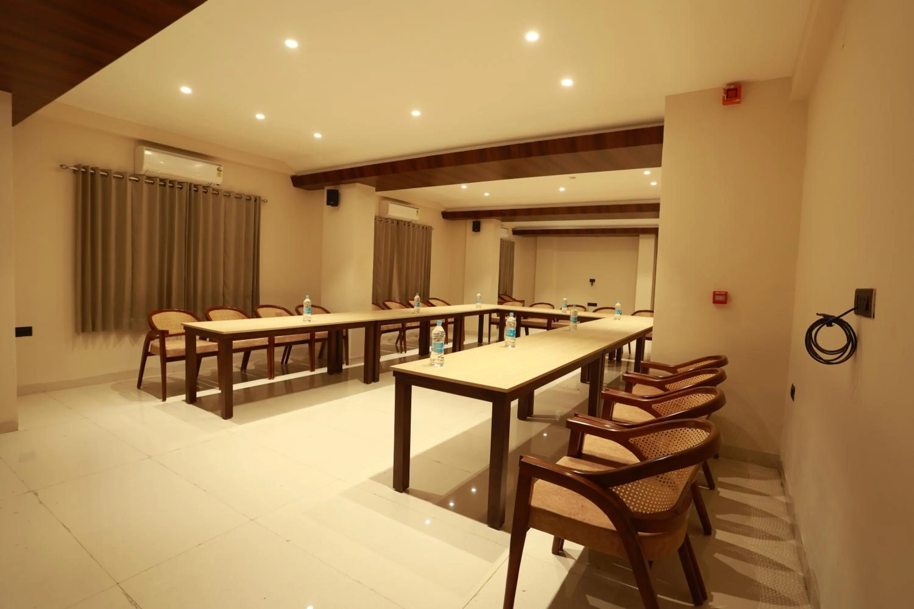 Hotel Taviral Regency