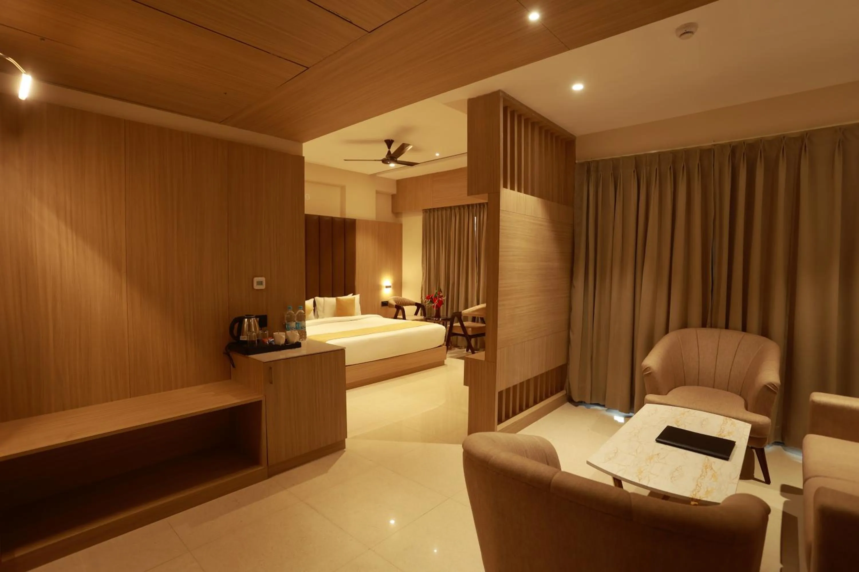 Hotel Taviral Regency