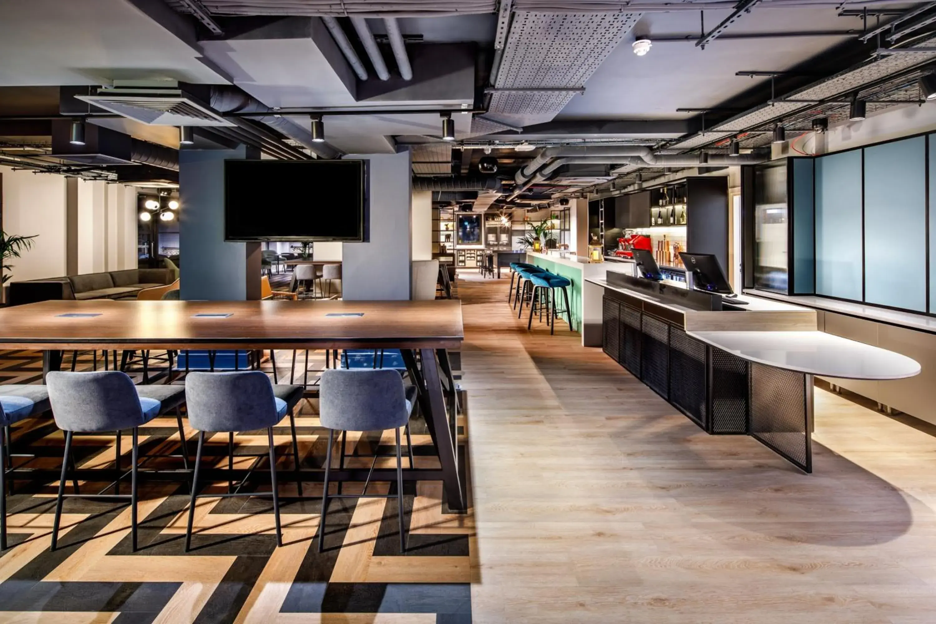 Lobby or reception in Southgate Hotel London Lobby or reception in Southgate Hotel London