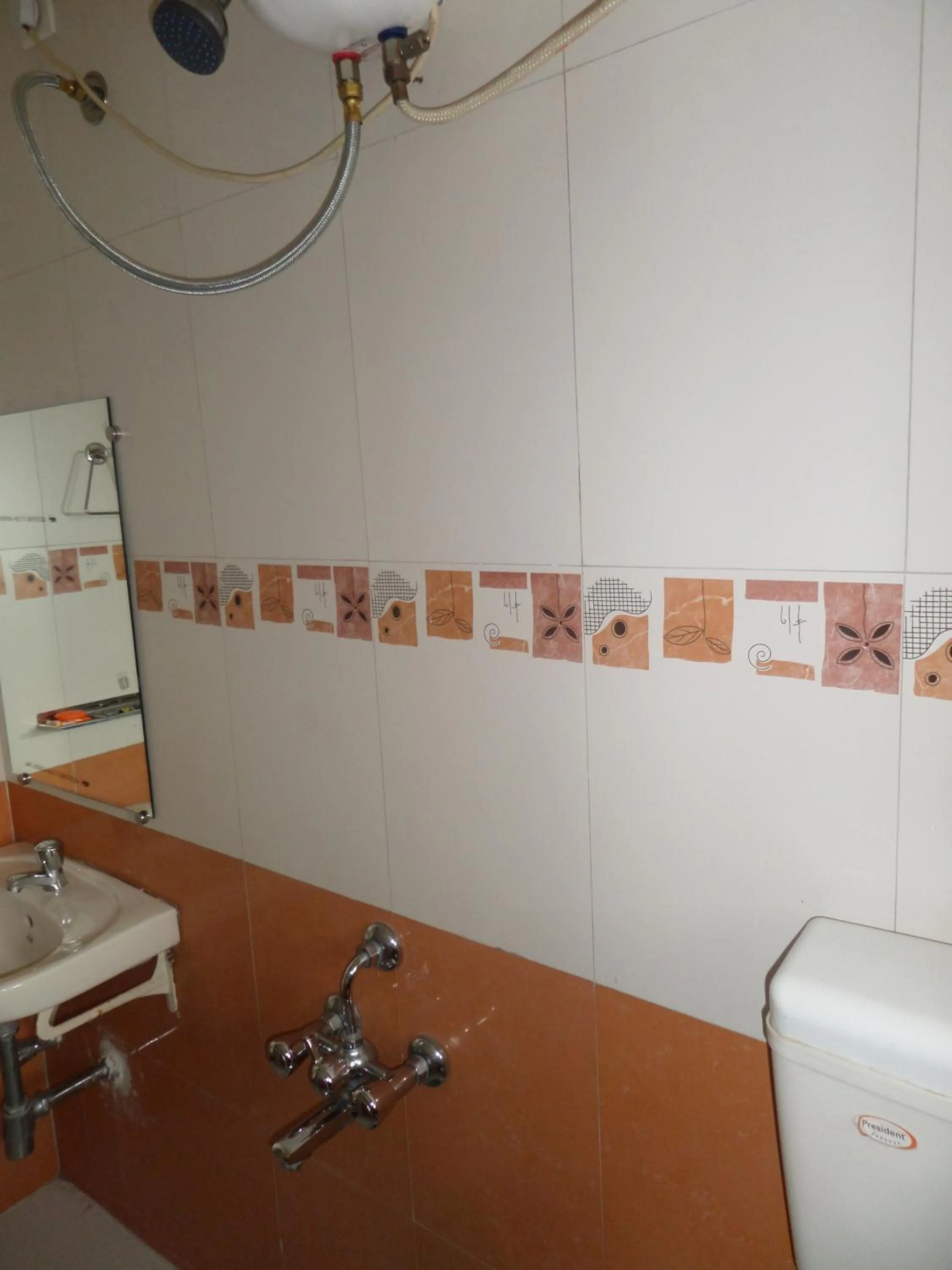 Cosmos Luxury Vimannagar