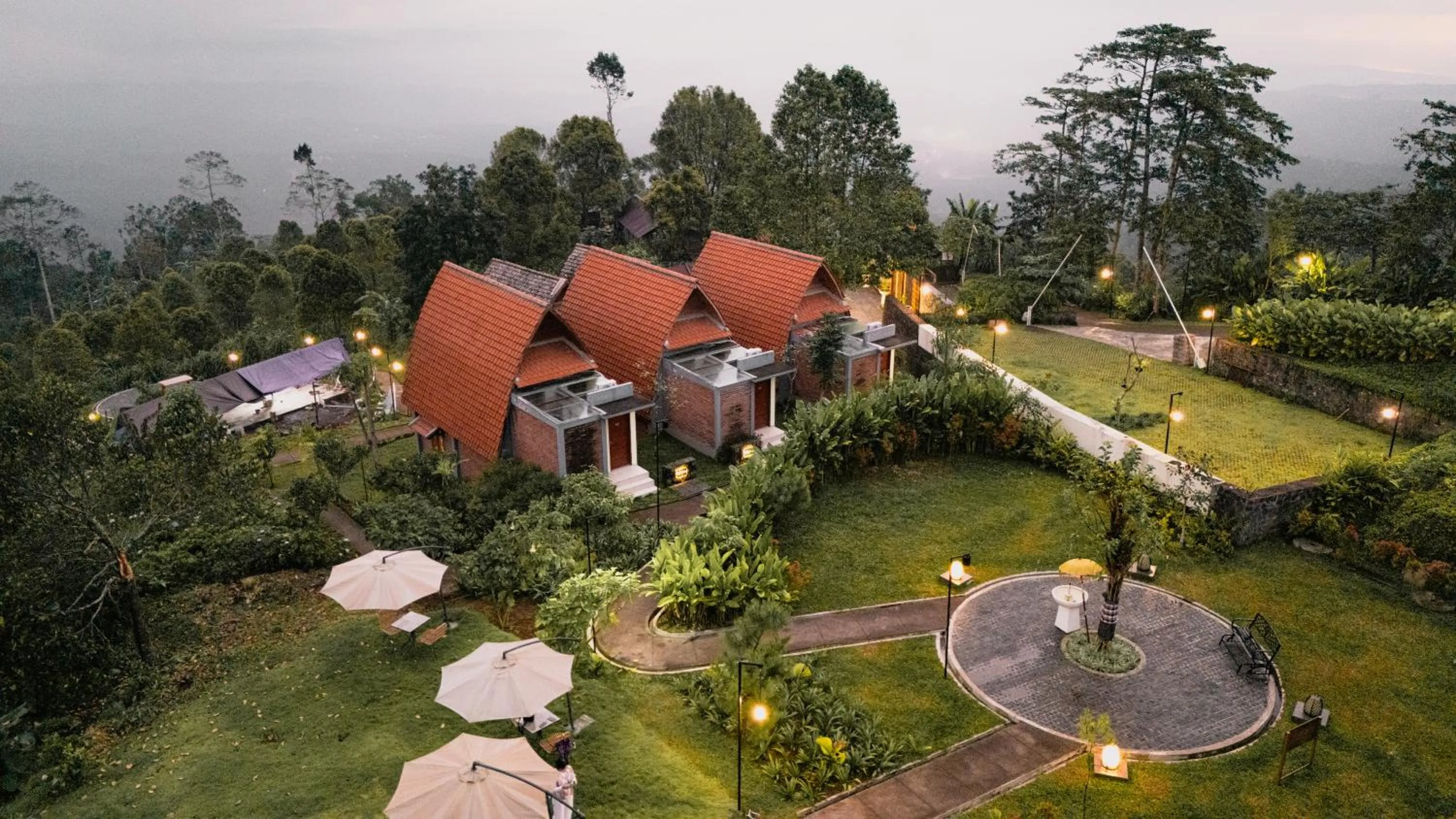 Camaradvipa Retreat Munduk