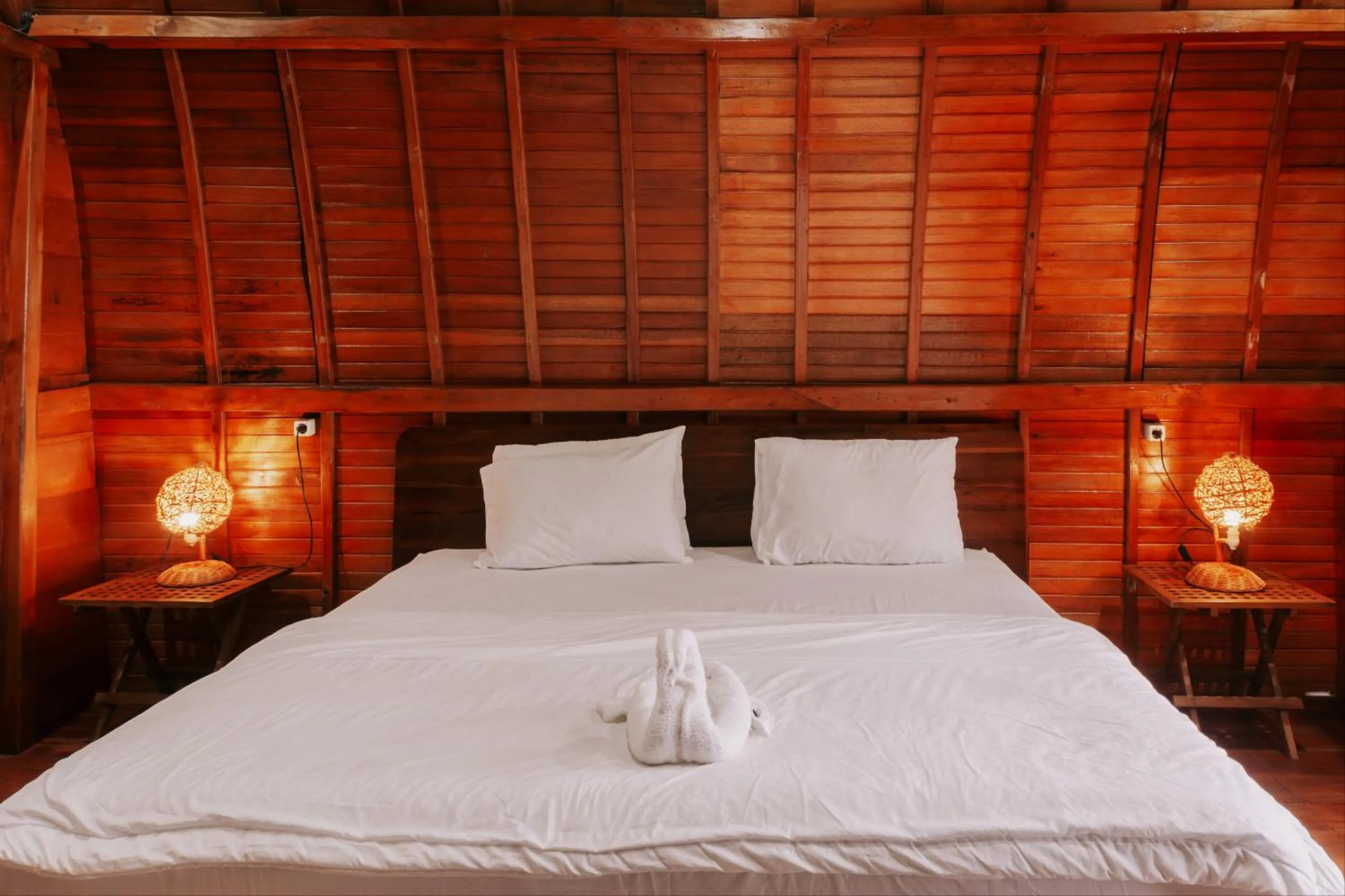 Bedroom, Bed in Camaradvipa Retreat Munduk