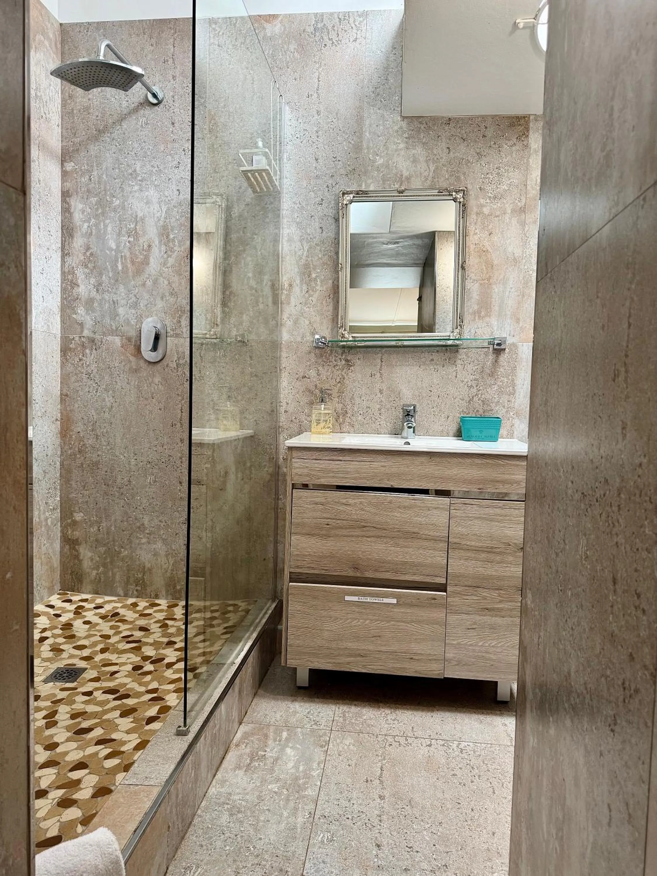 Musgrave Avenue Guest Lodge