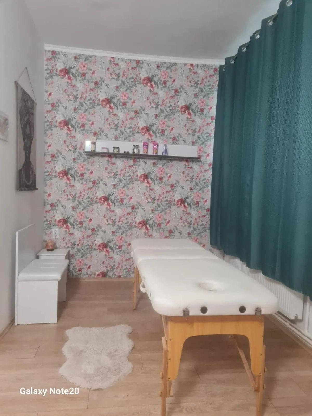 Massage in Pensiunea Nys
