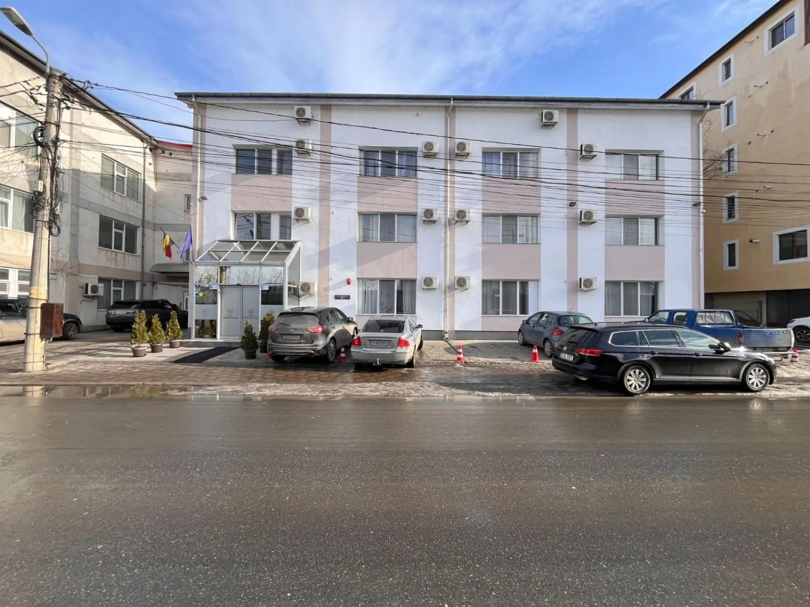Property building in Pensiunea Nys